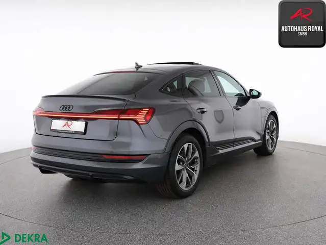 Audi E-Tron view 5