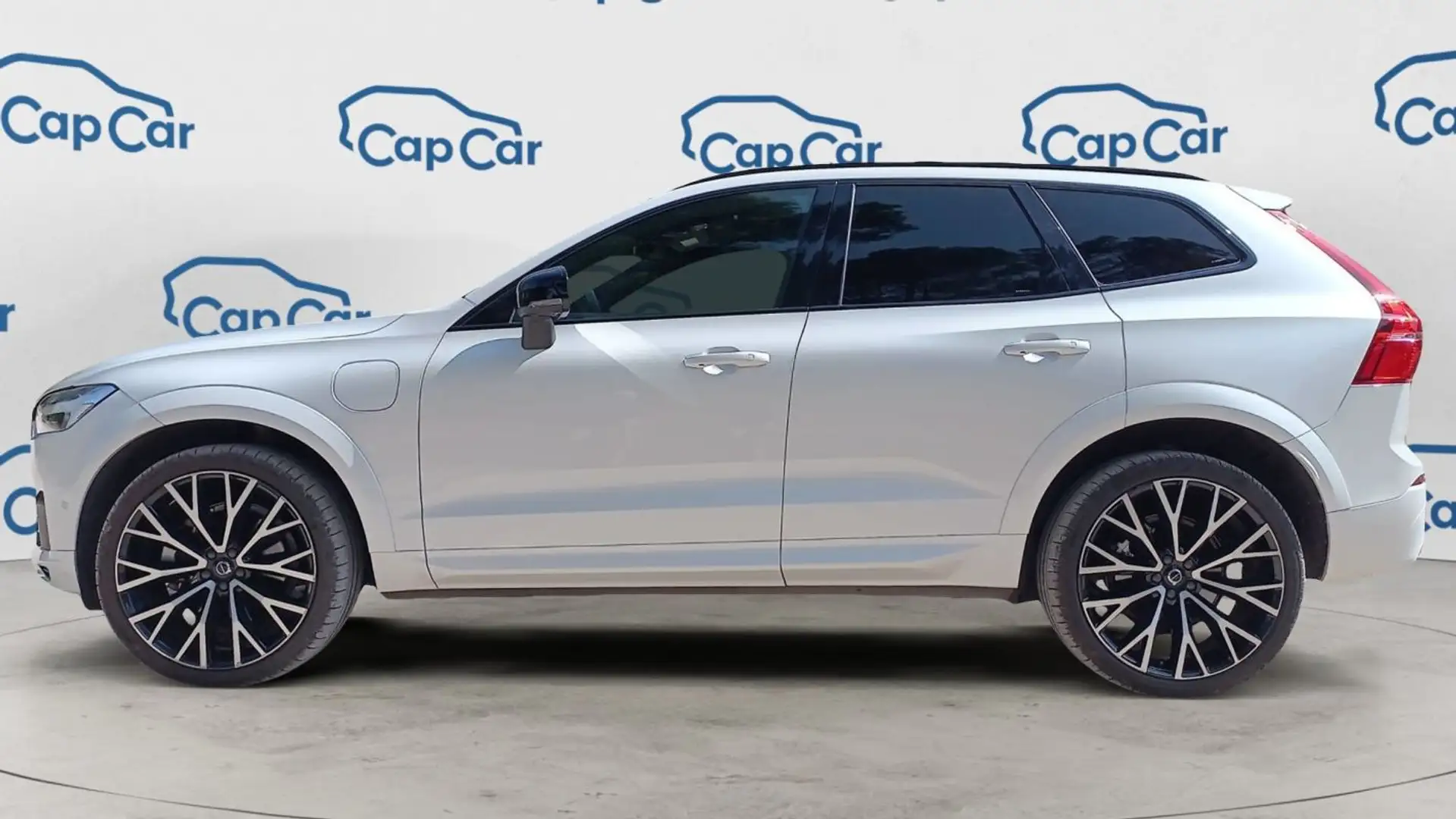 Volvo XC60 2.0 Ti 16V 341 Hybrid AWD 253 Geartronic 8 R-Desig Blanc - 2