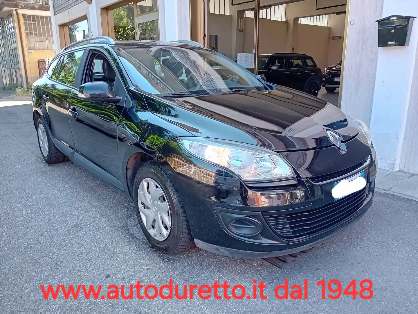 Renault Megane SporTour 1.5 dci 110cv Black - 1