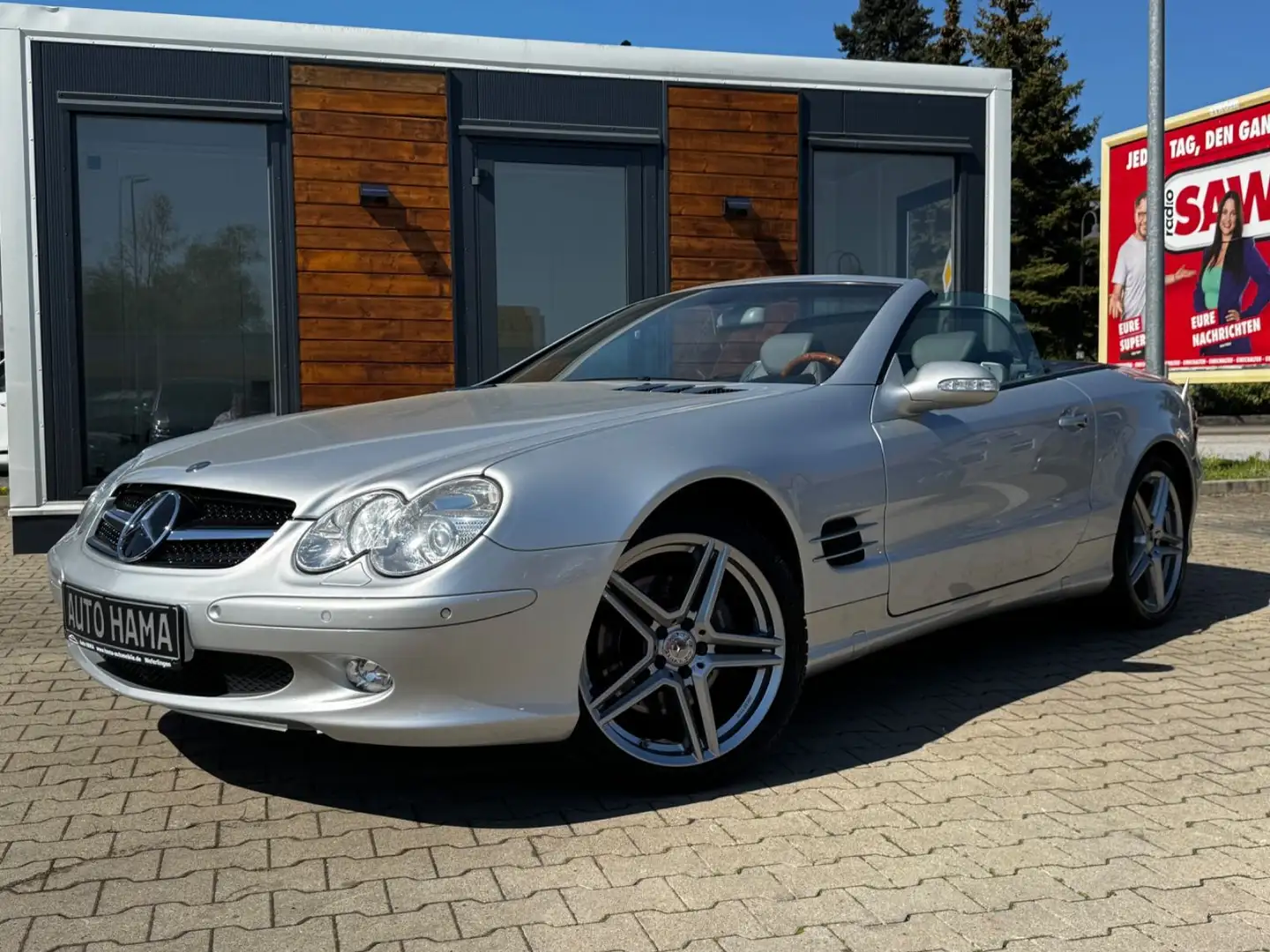 Mercedes-Benz SL 500 V8*NAV*XEN*LEDER*BOSE*60TKM*EINMALIG* Silber - 1