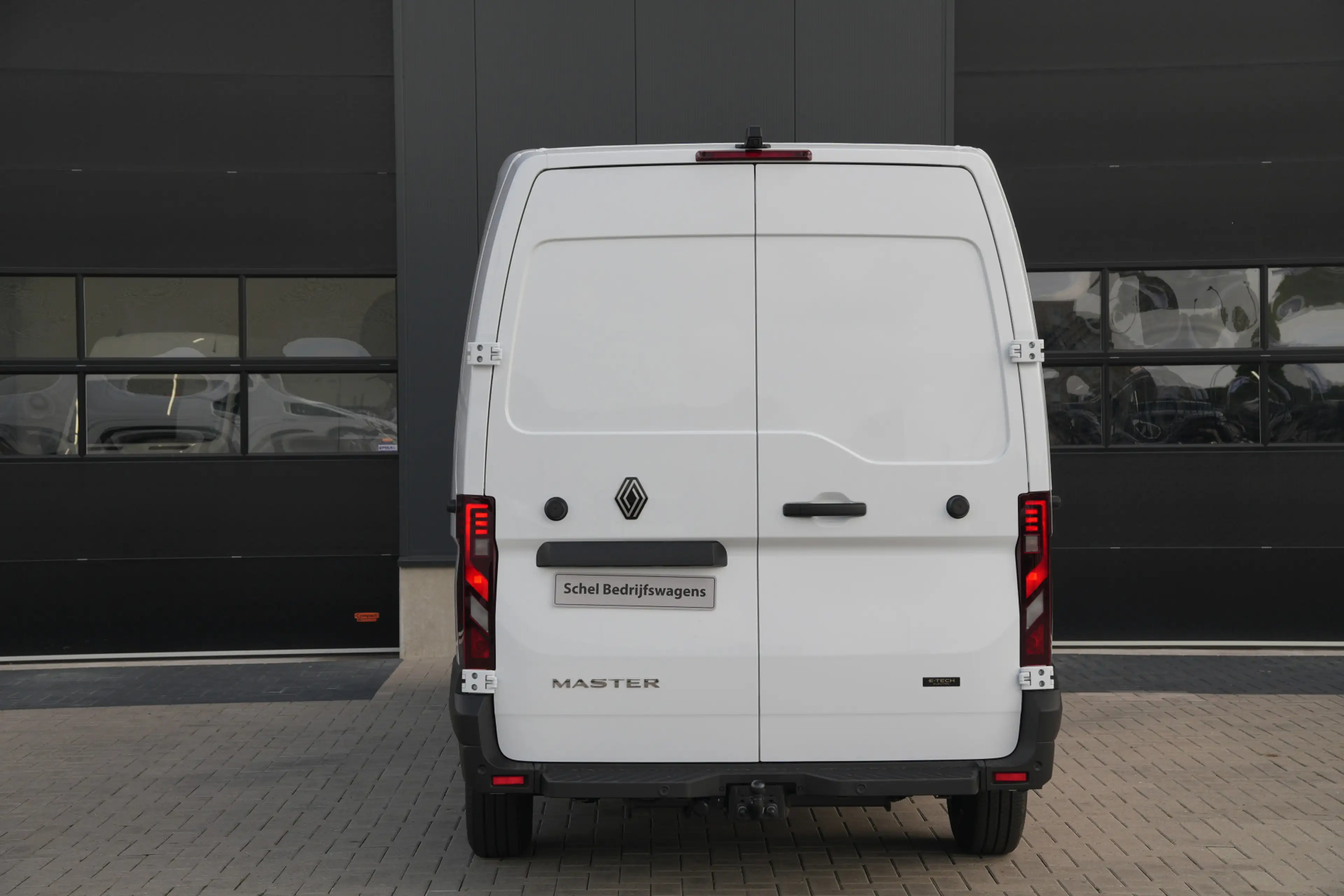 Renault Master E-Tech T35 L3H2 Advance Long Range 87 kWh 143pk - — photo 7