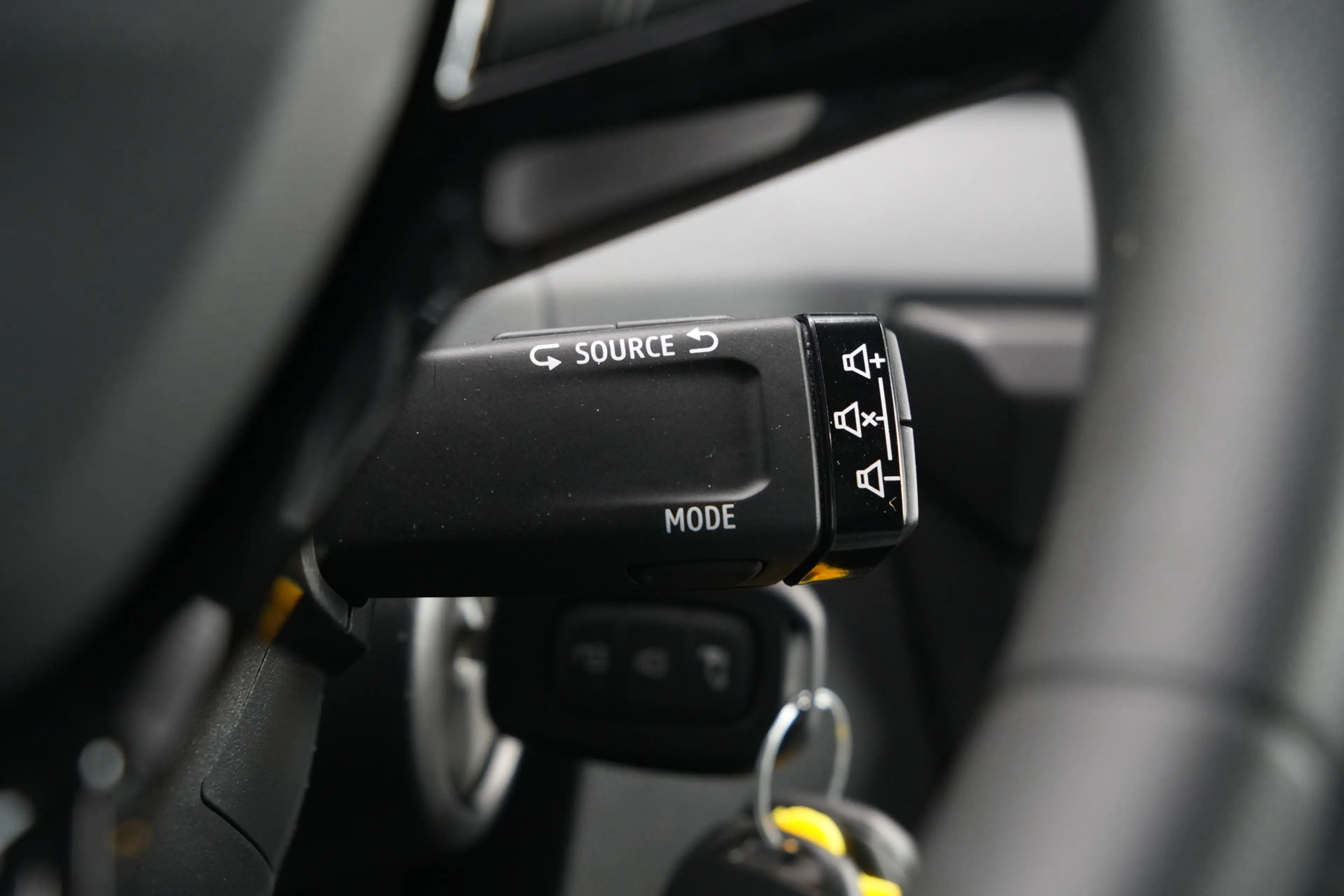 Renault Master E-Tech T35 L3H2 Advance Long Range 87 kWh 143pk - — photo 30