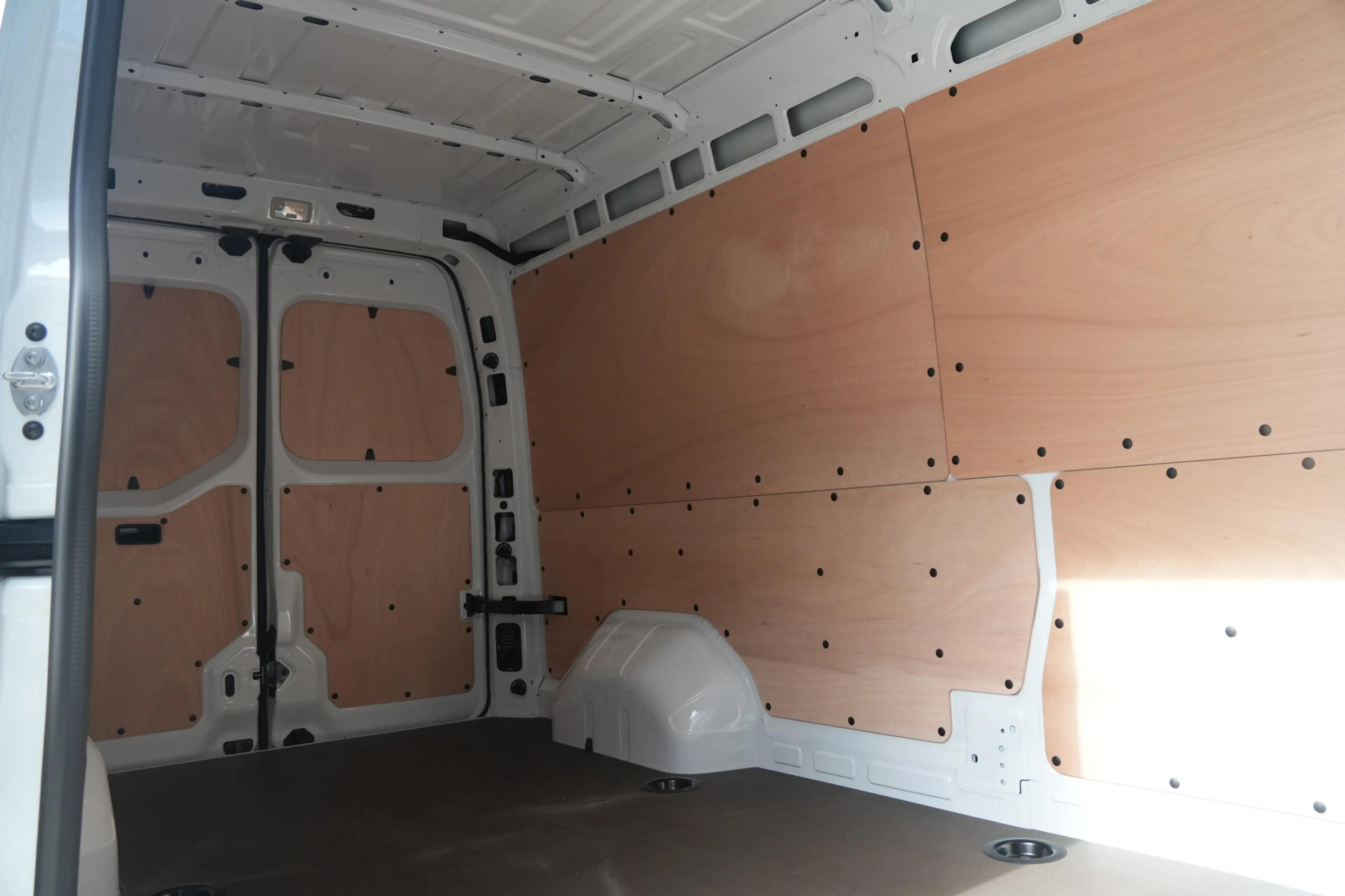 Renault Master E-Tech T35 L3H2 Advance Long Range 87 kWh 143pk - — photo 41