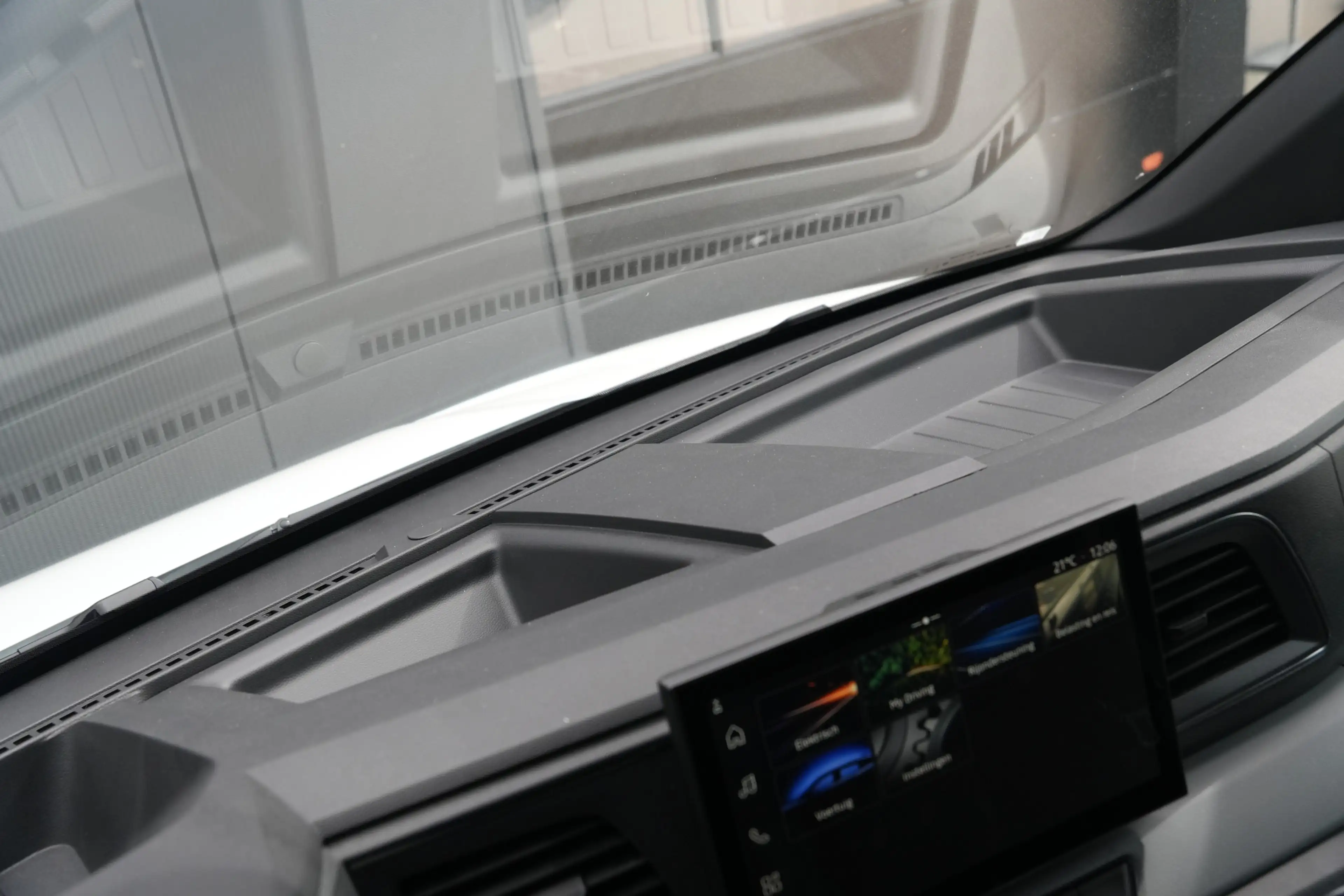 Renault Master E-Tech T35 L3H2 Advance Long Range 87 kWh 143pk - — photo 38