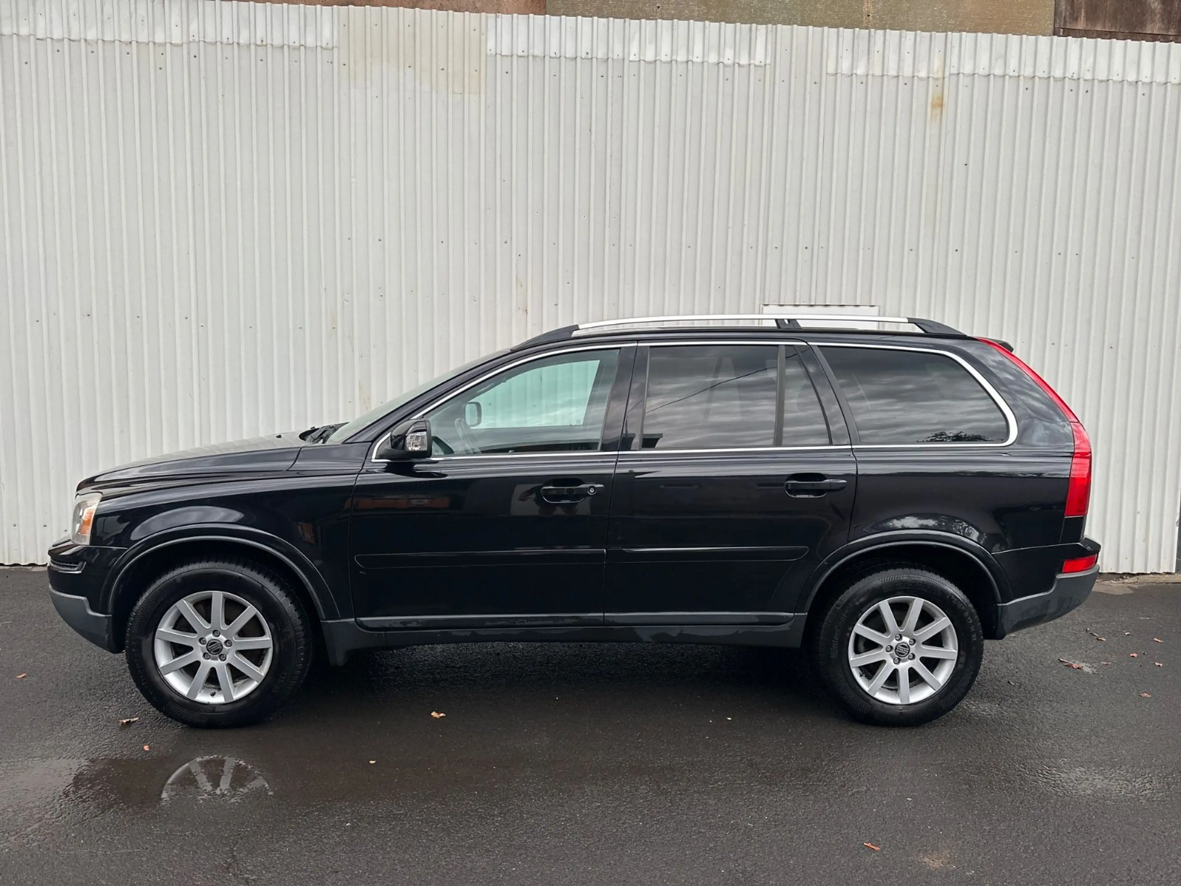 Volvo XC90 D5 Summum TÜV & Zahnriemen neu — photo 2