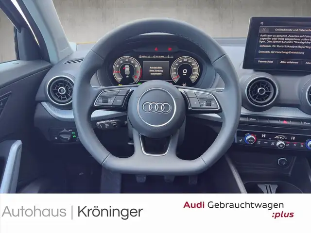 Audi Q2 view 11