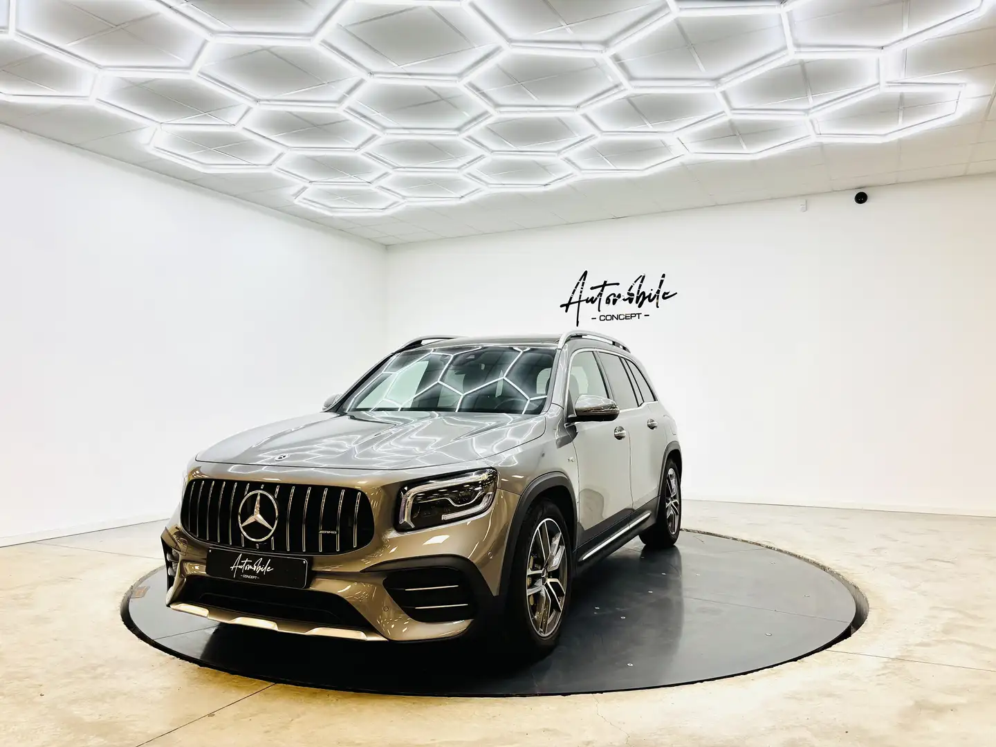 Mercedes-Benz GLB 35 AMG ✅1AN GARANTIE✅PANO✅1ER PROPRIO✅CARNET COMP Grigio - 1
