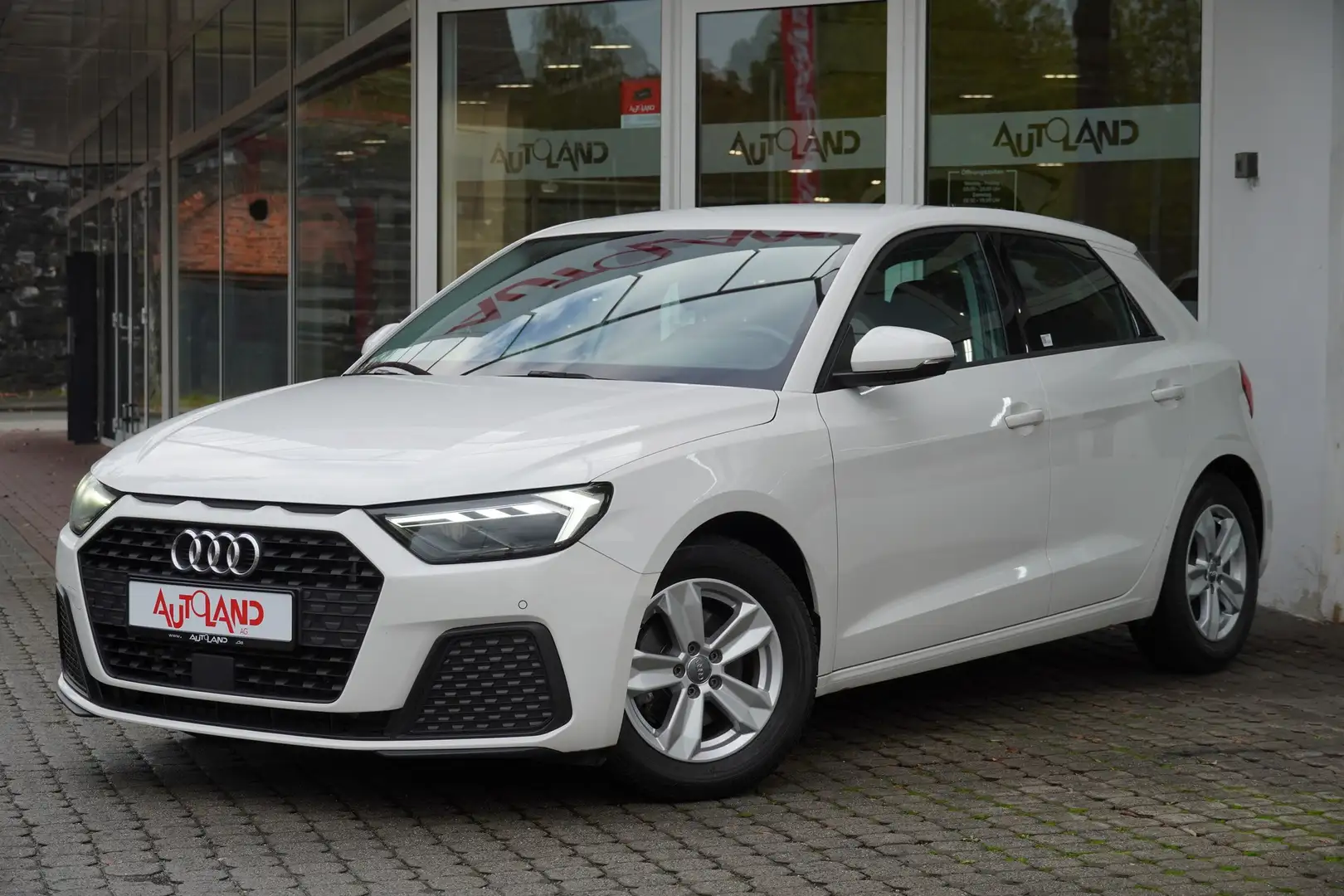 Audi A1 Sportback 30 1.0 TFSI basis LED App-Connect Blanc - 2