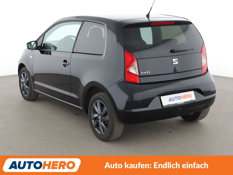 SEAT Mii 1.0 Connect *NAV*TEMPO*PDC*SHZ*ALU*KLIMA* — photo 4