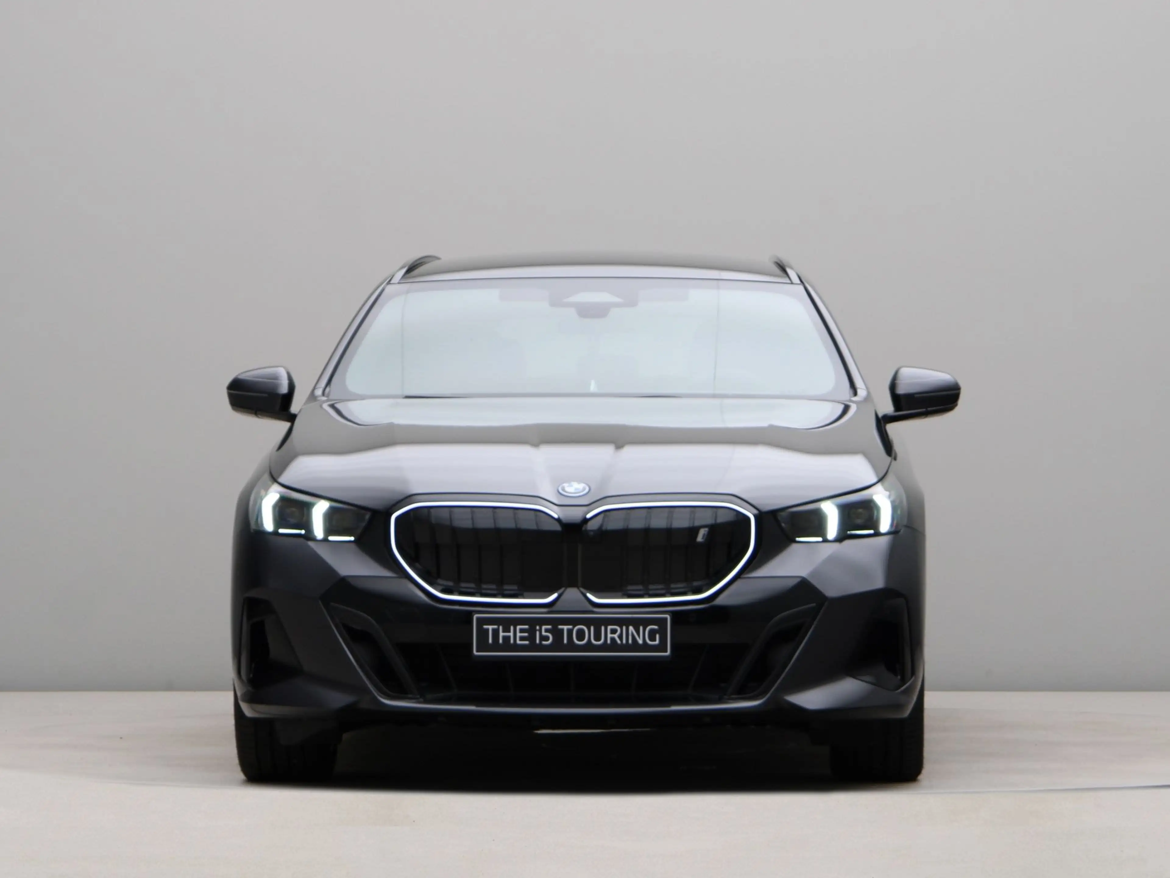 BMW i5 eDrive40 Touring M-Sportpakket Pro 84 kWh M-Sport — photo 6