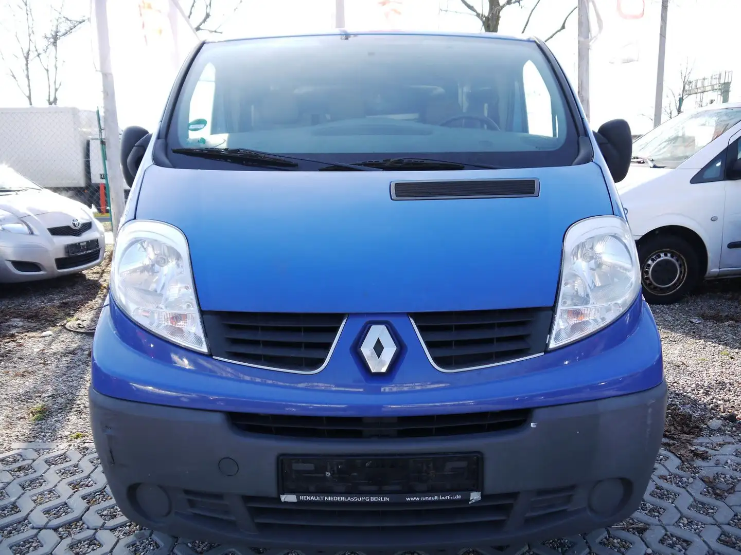 Renault Trafic Kasten L1H1 2,7t Blau - 2