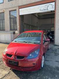 Colt VIII 2004 3p 1.1 Insport Gpl