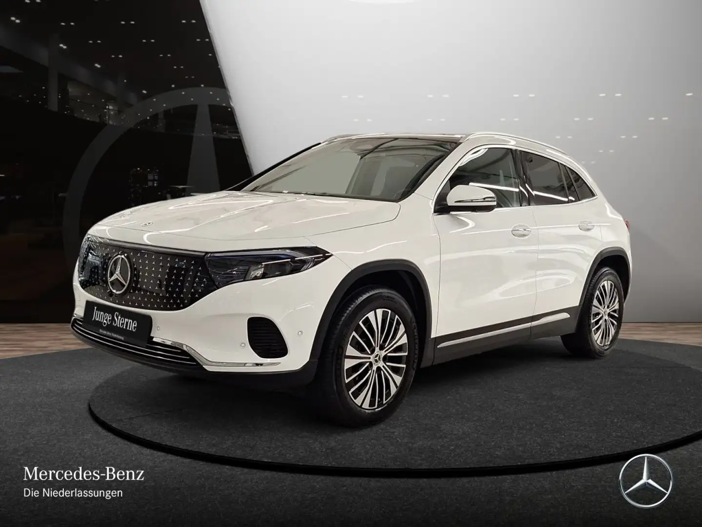 Mercedes-Benz EQA 350 4M ELECTRICART+PLUS-PAKET+AHK+PANO+360 Weiß - 2