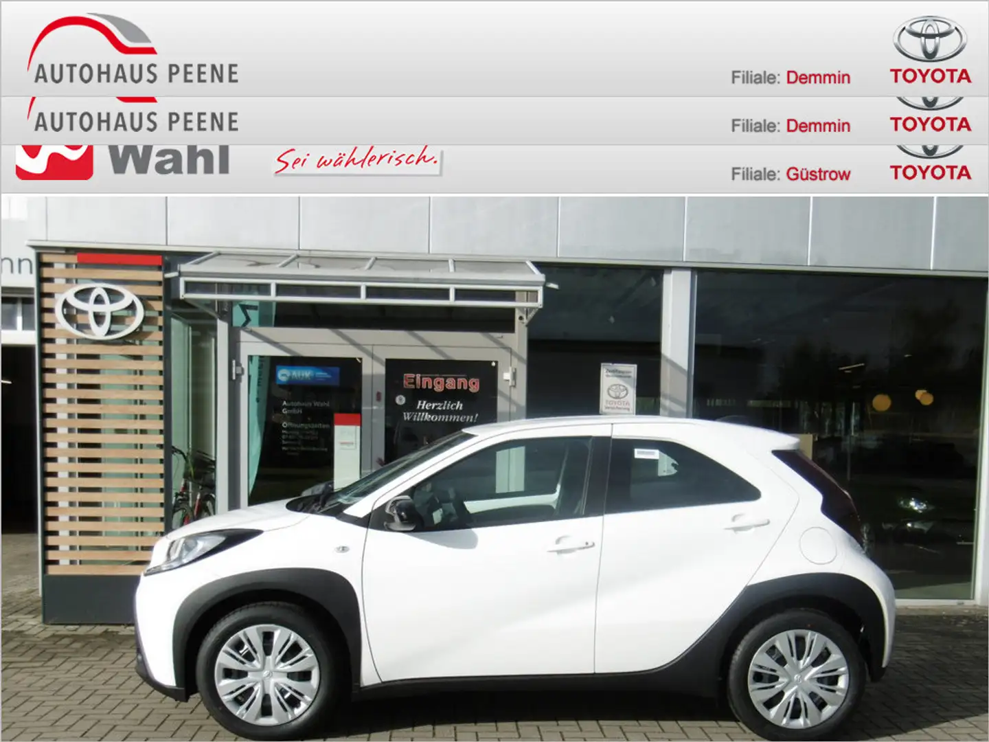 Toyota Aygo X 1.0 Play Fehér - 2