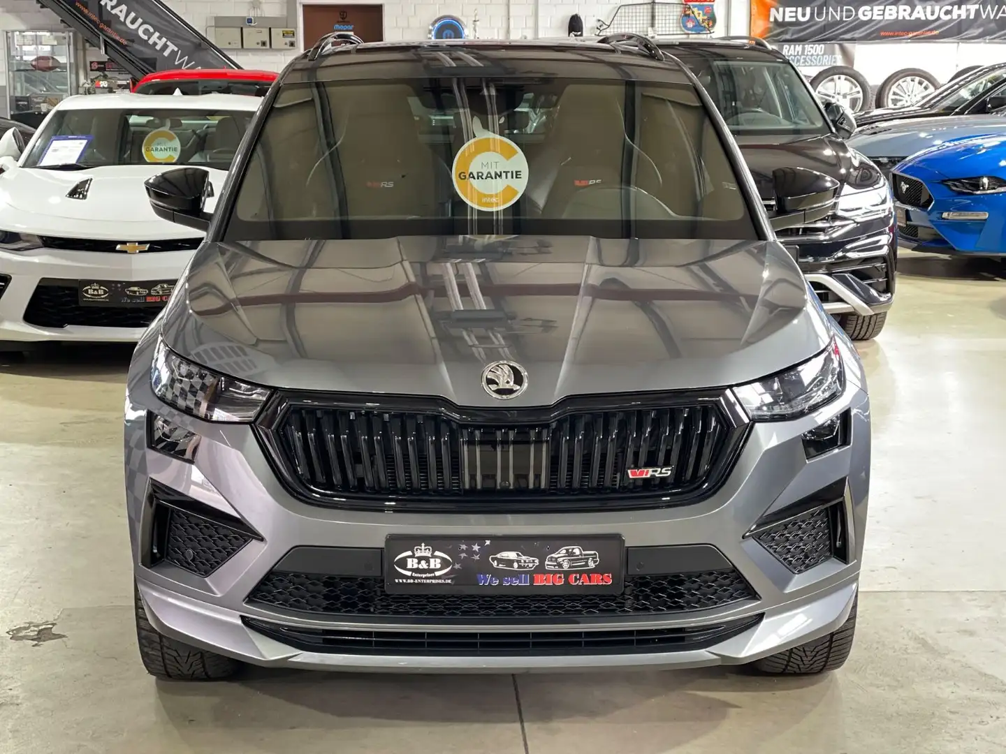 Skoda Kodiaq RS 4x4+PANO+AHK+SHZ HINTEN+SOUNDSYSTEM+GARANTIE Grijs - 2