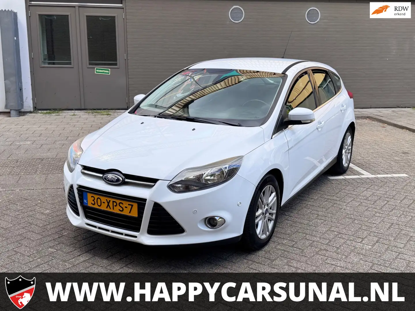 Ford Focus 1.0 EcoBoost Lease Titanium, AIRCO, NAVI, NAP, NIE Weiß - 1