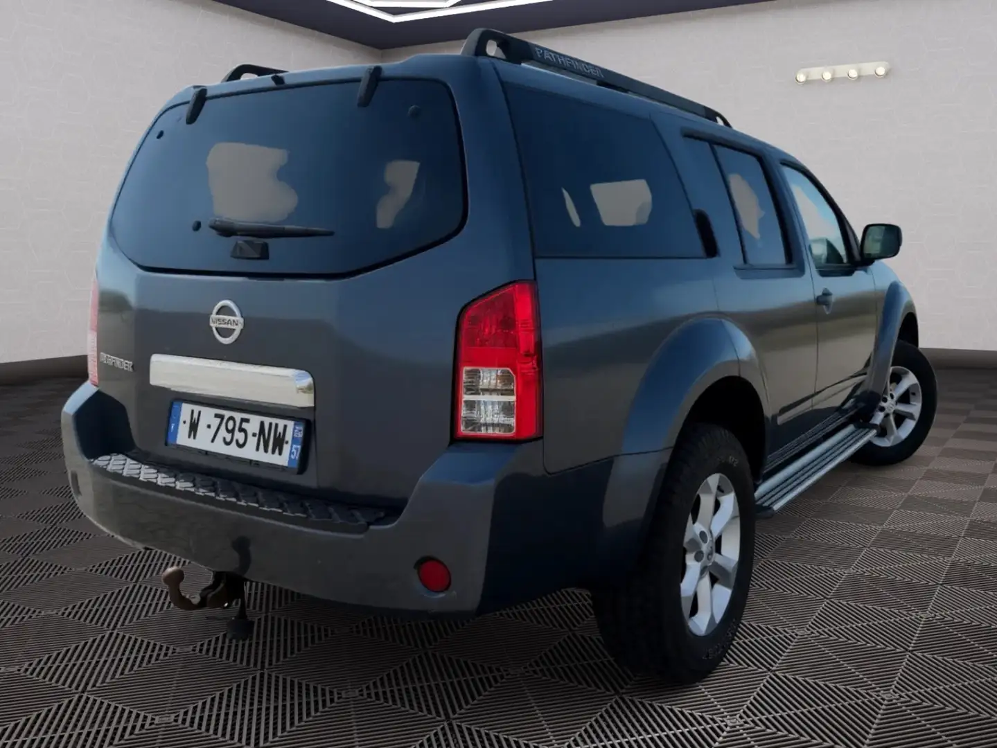 Nissan Pathfinder 2.5 dCi SE Azul - 2