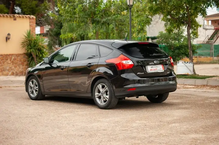 Ford Focus 1.0 Ecoboost Auto - S&S Titanium 2014, foto 9