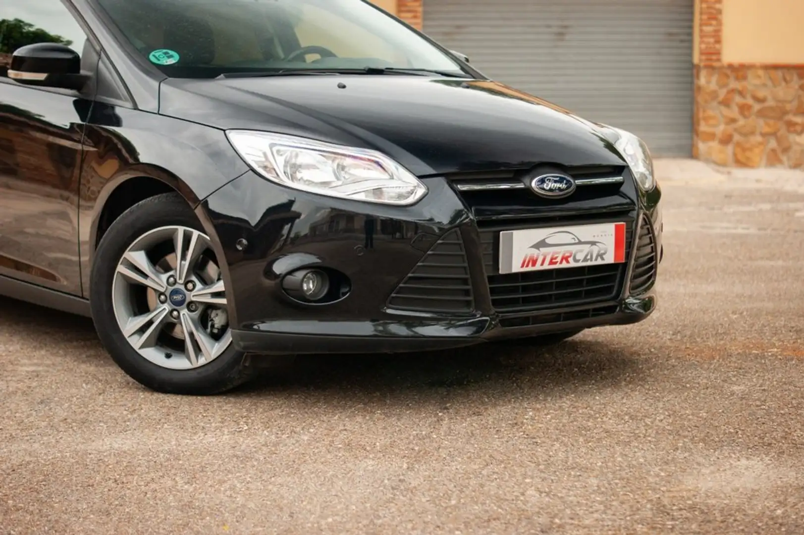 Ford Focus 1.0 Ecoboost Auto-S&S Titanium 125 Negro - 2