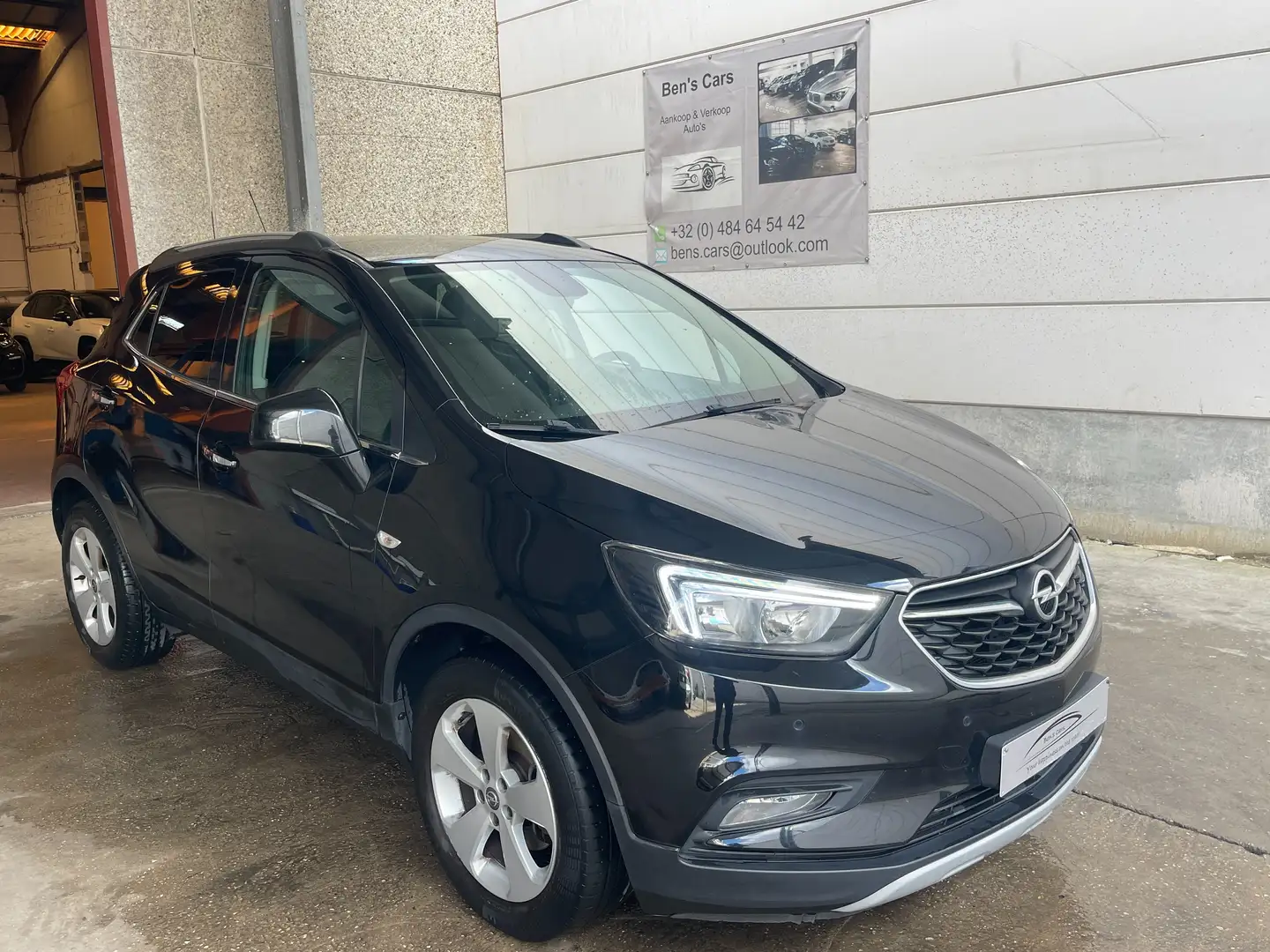 Opel Mokka X 1.6 CDTi Innovation ecoFLEX 110pk * GPS/Airco * Zwart - 2