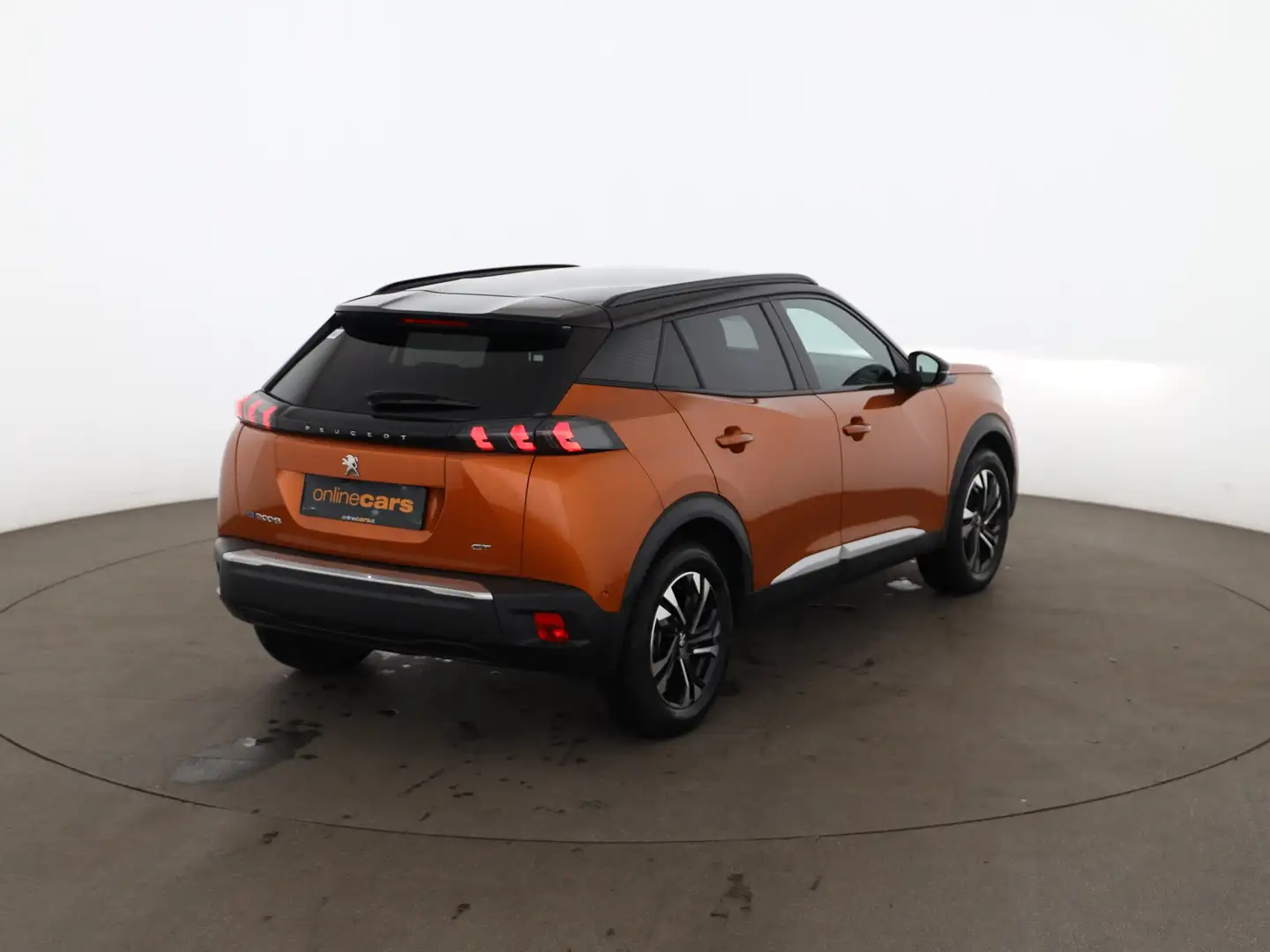 Peugeot 2008 e- GT 50kWh Aut LED NAVI SITZHZG R-CAM TEMP Orange - 2