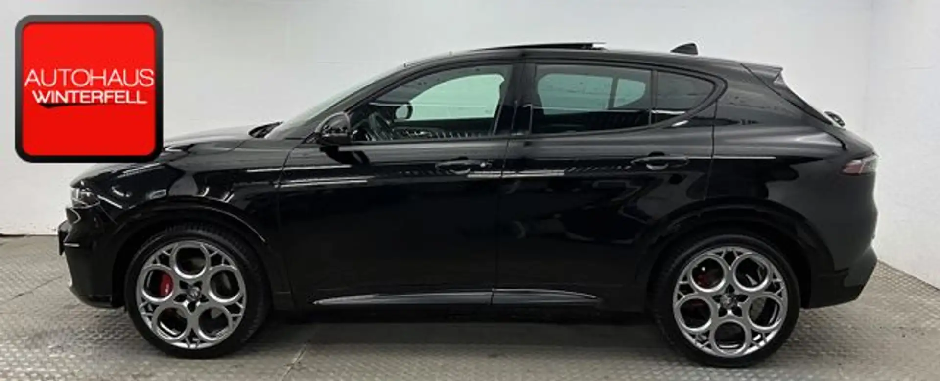 Alfa Romeo Tonale 1.5 VGT Hybrid VELOCE PANO+20Z+SITZKLIMA+ Schwarz - 2