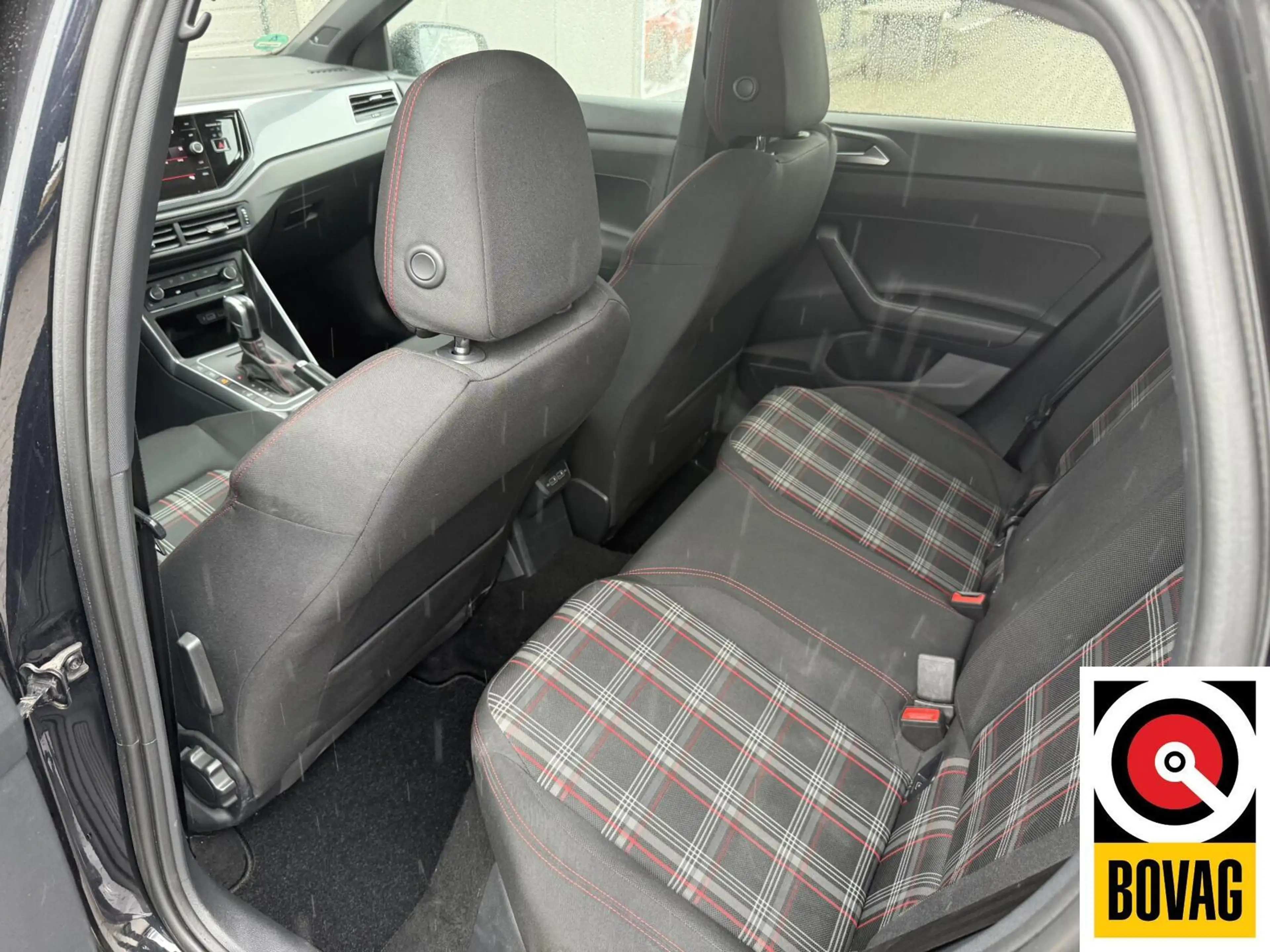 Volkswagen Polo GTI 2.0 TSI 200 pk — photo 11