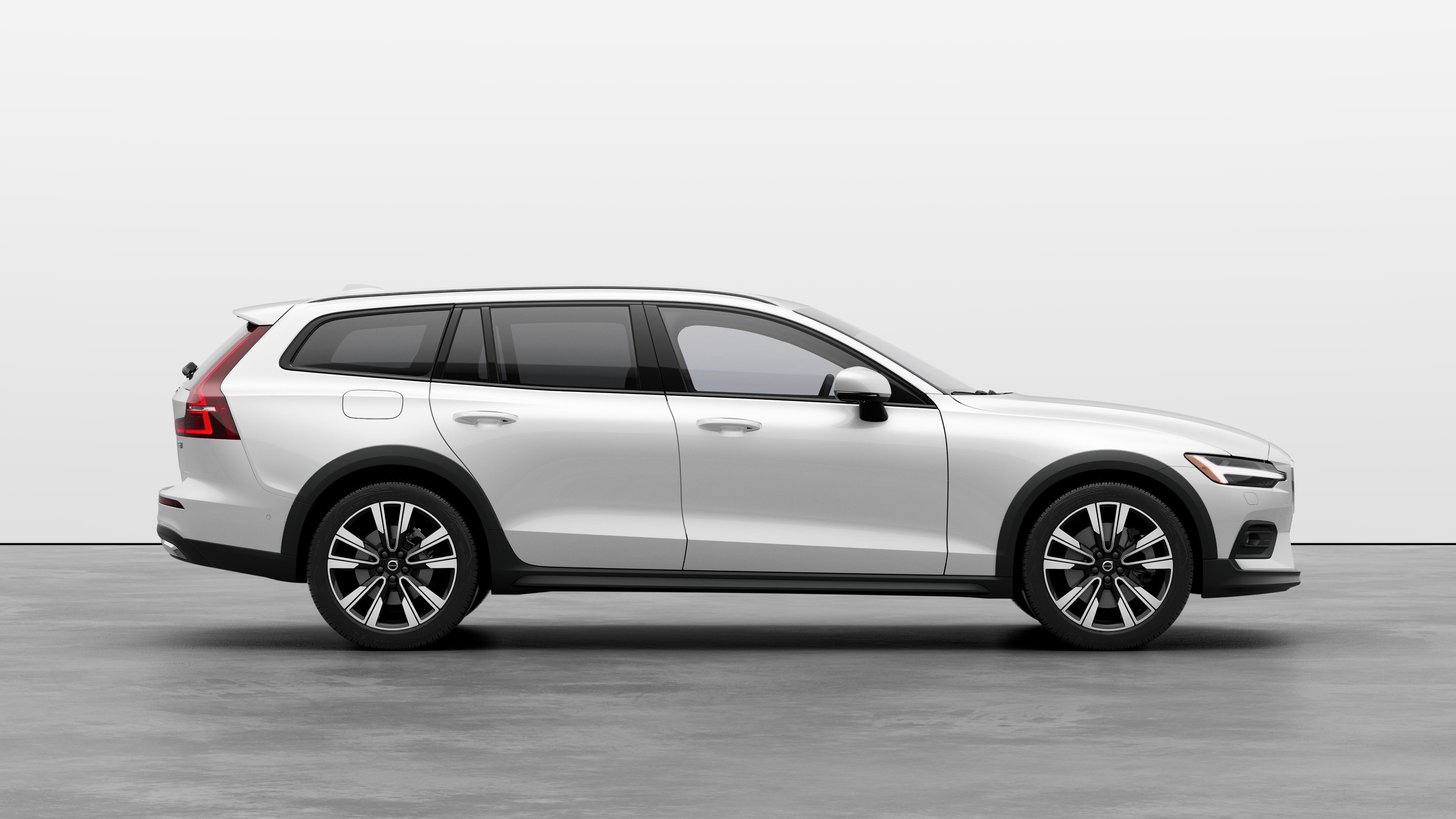 2026 Volvo V60 Cross Country