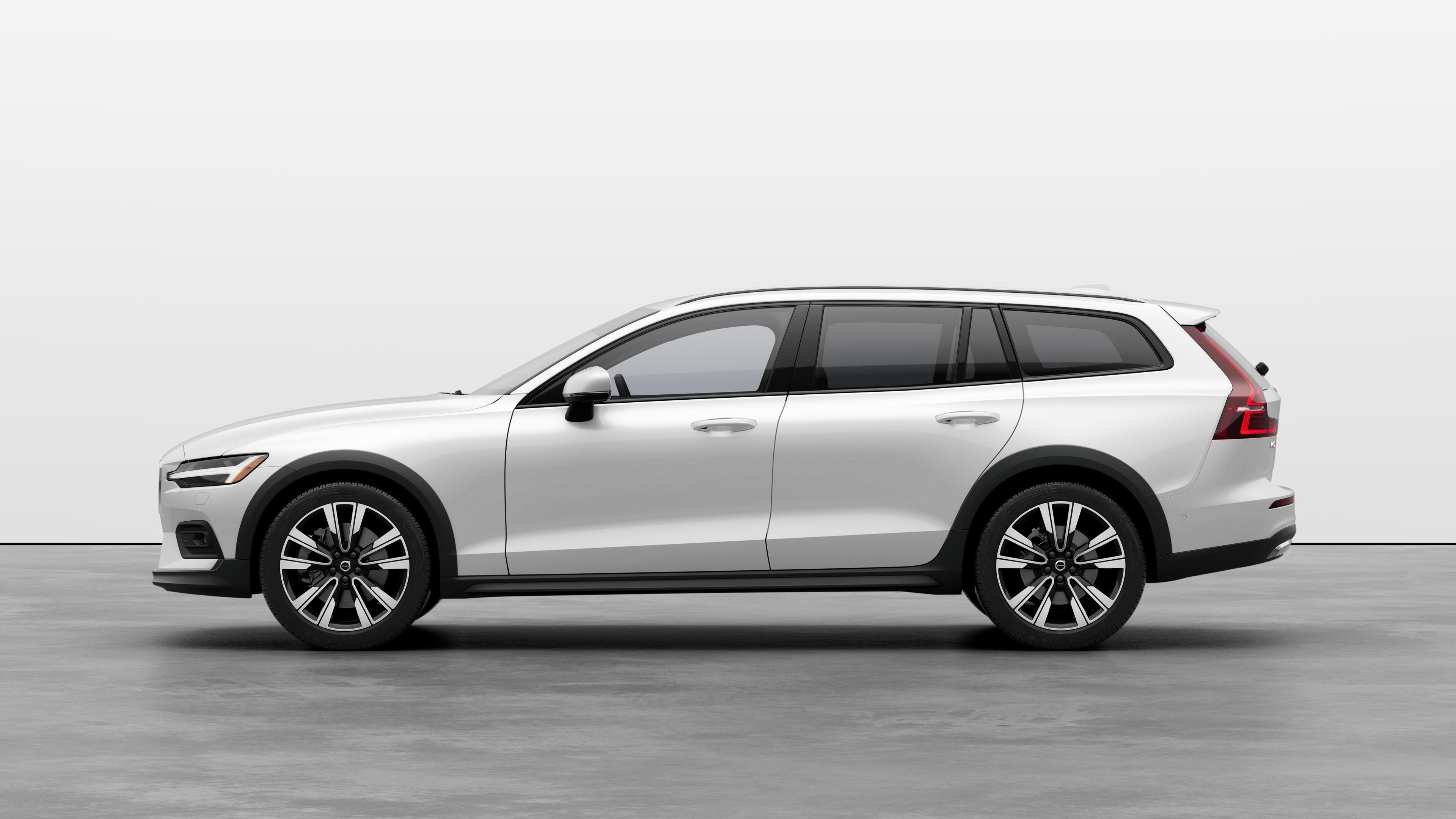 2026 Volvo V60 Cross Country
