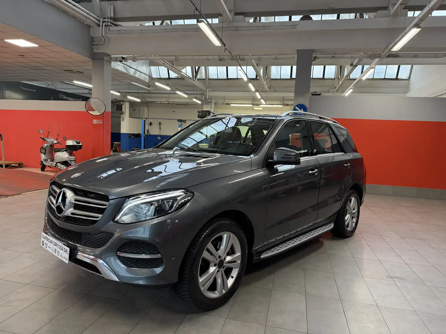 Mercedes-Benz GLE 250 d Premium Plus 4matic auto Argento - 1