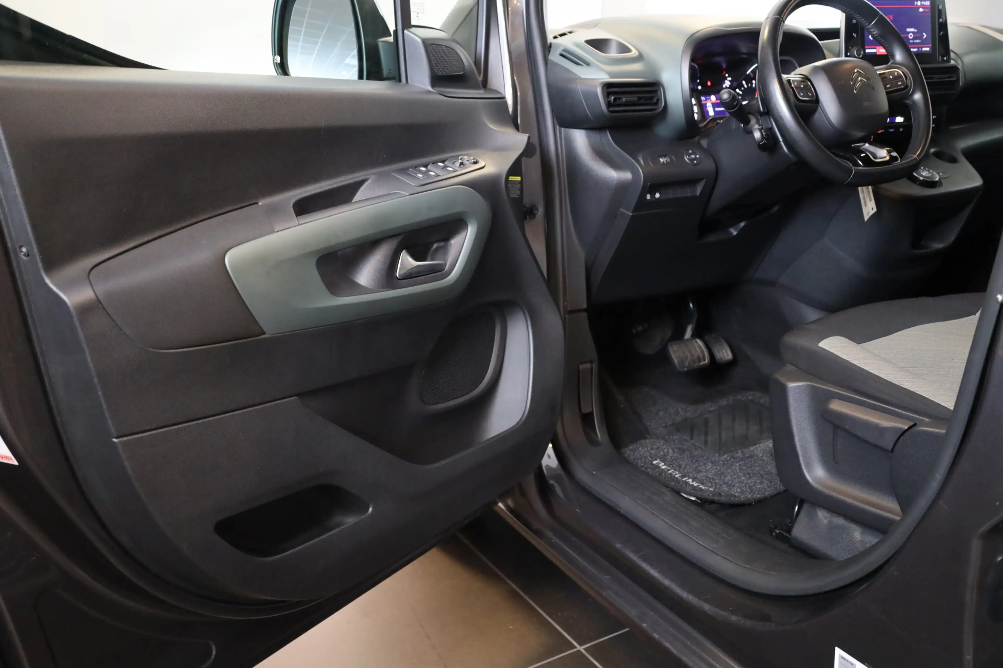 Citroen Berlingo PT 130 Shine XTR Automaat-8 Camera | Sensoren | Ca — photo 16