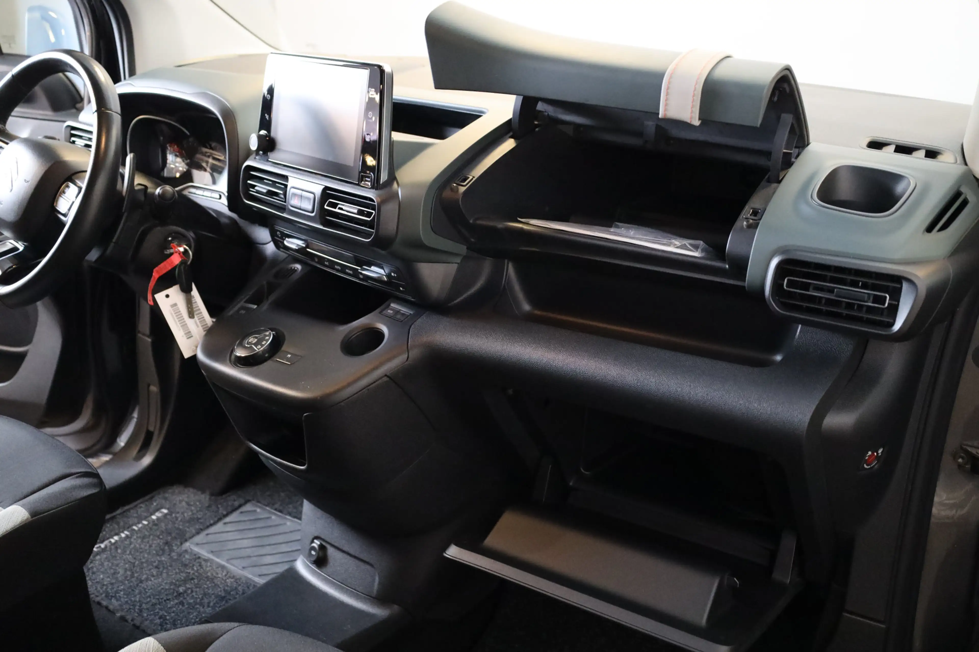 Citroen Berlingo PT 130 Shine XTR Automaat-8 Camera | Sensoren | Ca — photo 28