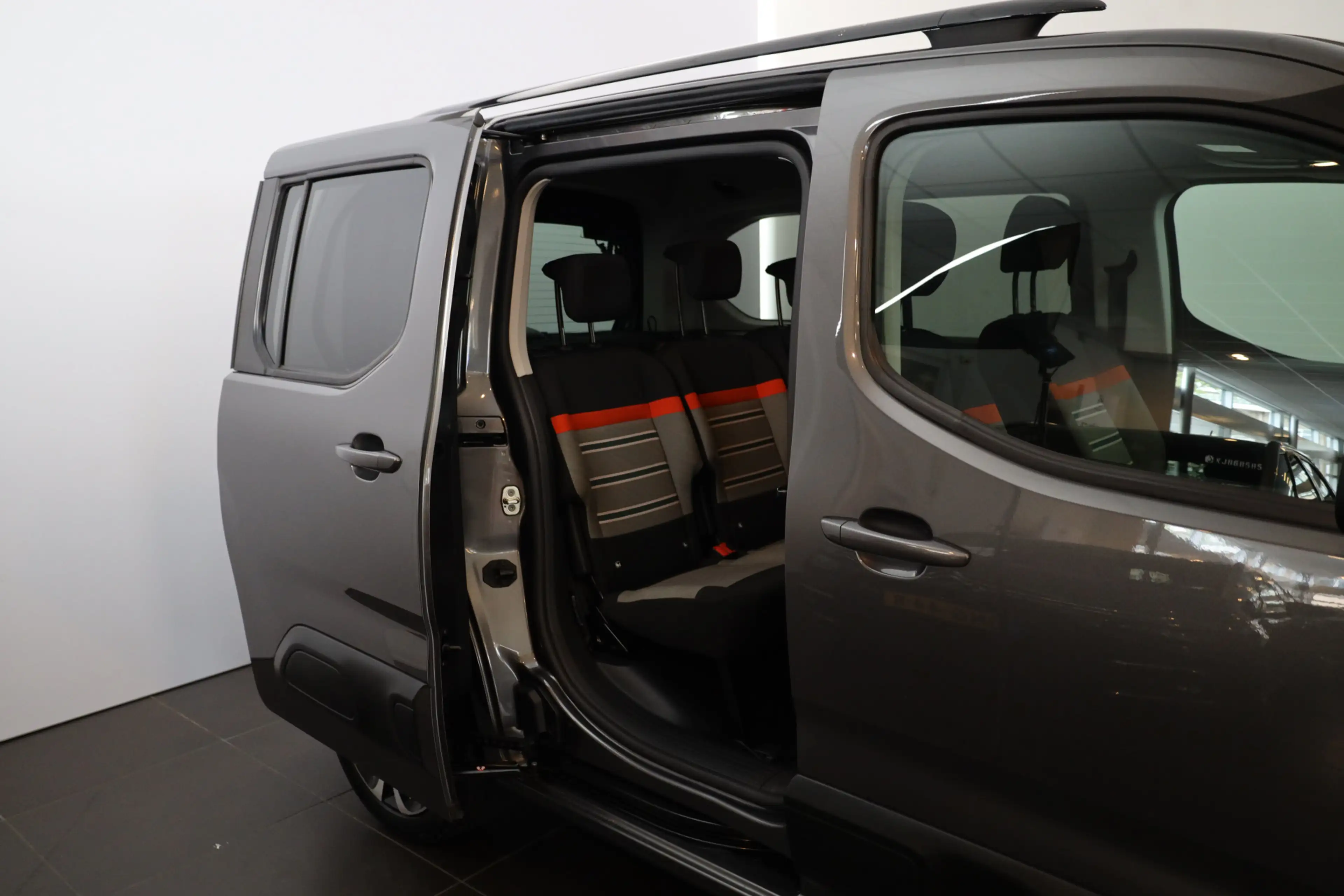 Citroen Berlingo PT 130 Shine XTR Automaat-8 Camera | Sensoren | Ca — photo 2