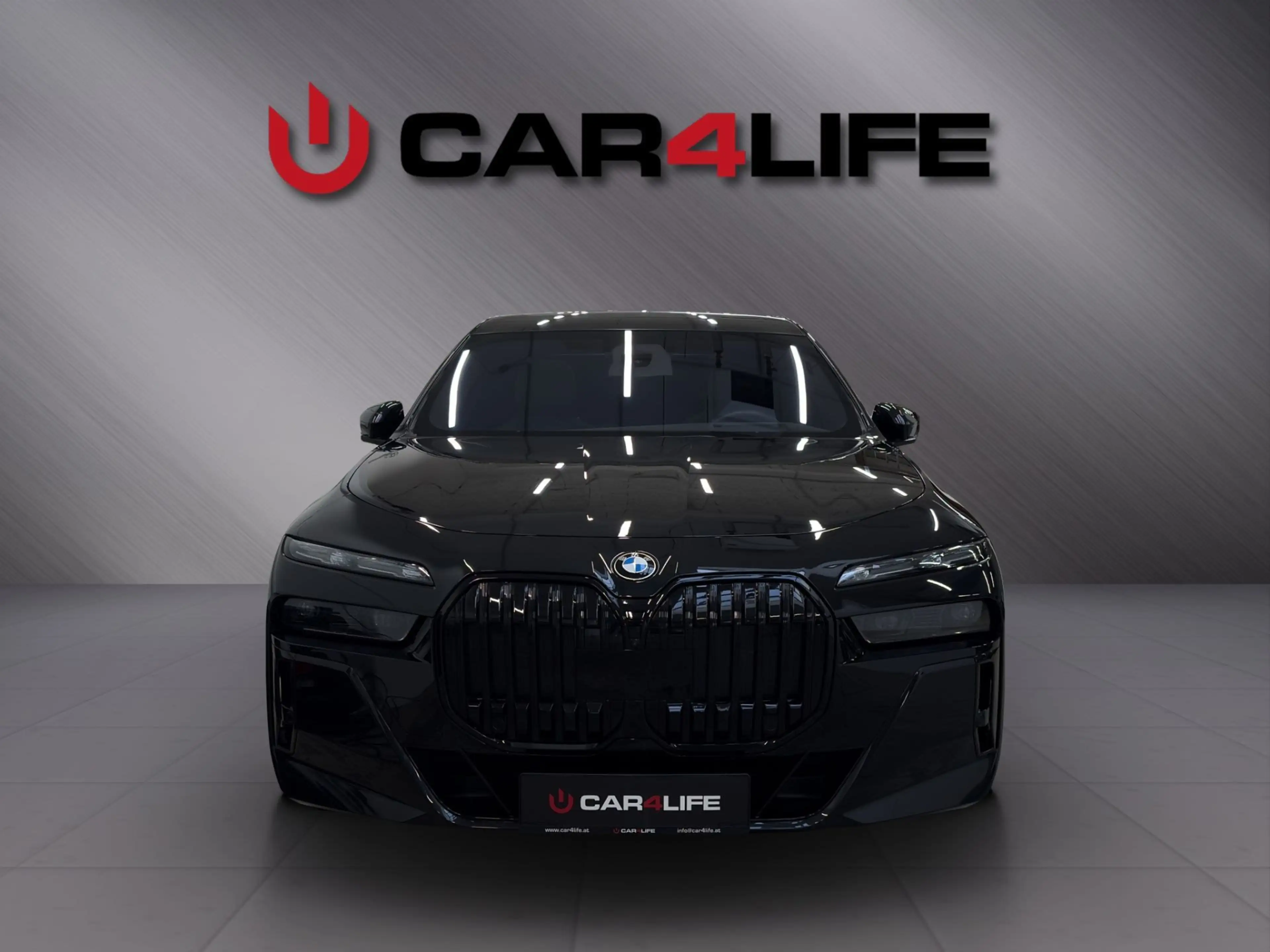 BMW 740 740d xDrive Limousine Aut.*ELEKTR.TÜREN*MASSAGE*P — photo 2