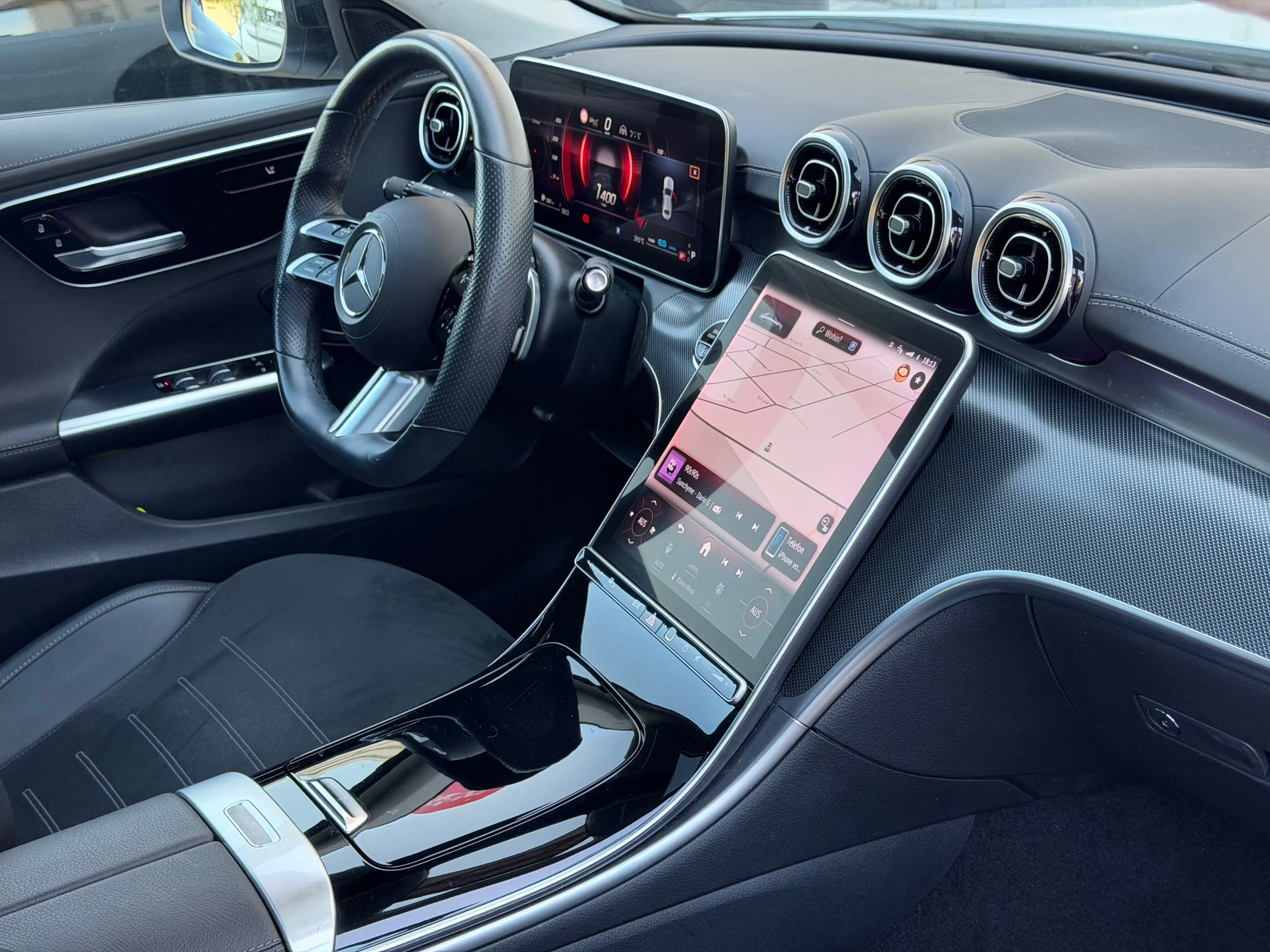 Mercedes-Benz C 200 C200 AMG 4M 360_KeylessEntry_Distronic_Schiebedach_DigitalLight_ — photo 13