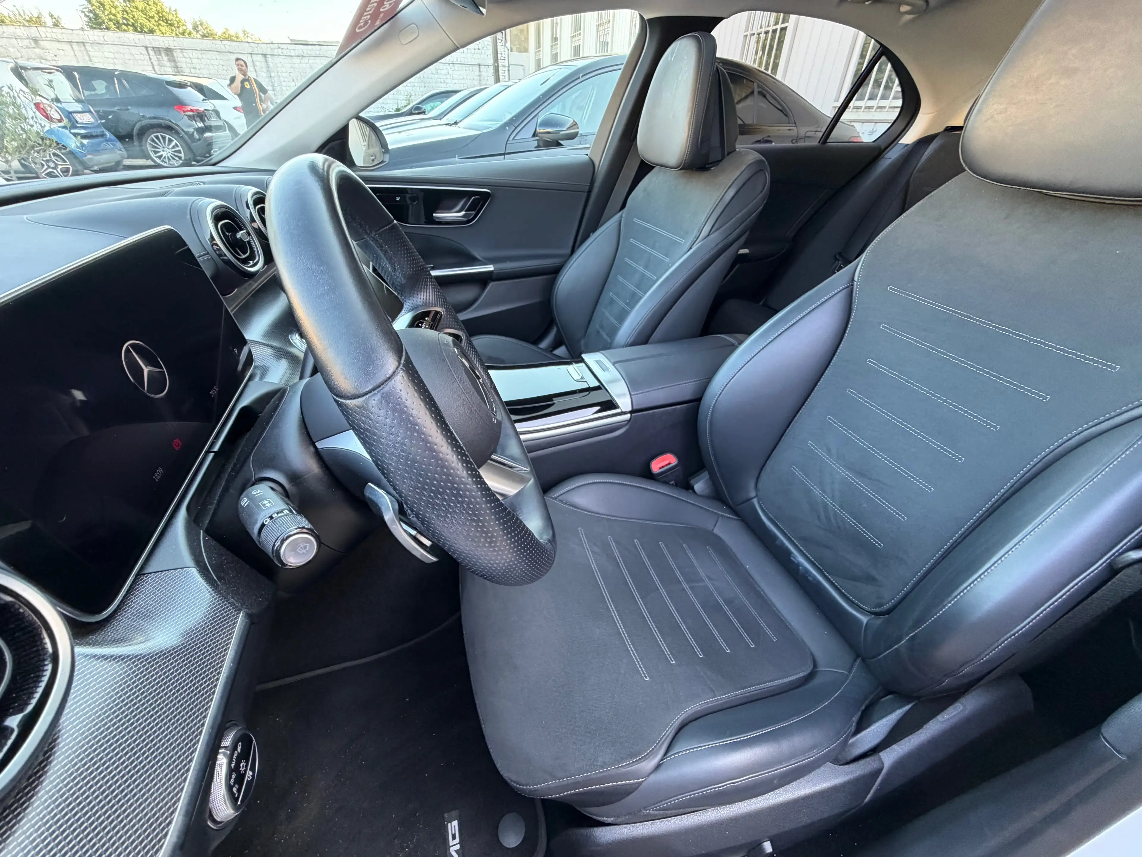 Mercedes-Benz C 200 C200 AMG 4M 360_KeylessEntry_Distronic_Schiebedach_DigitalLight_ — photo 8
