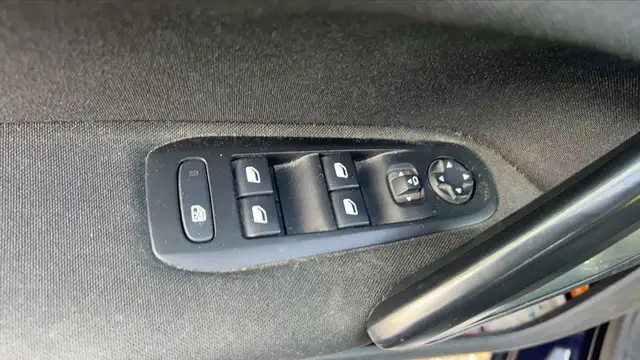 Peugeot Unknown Model view 13