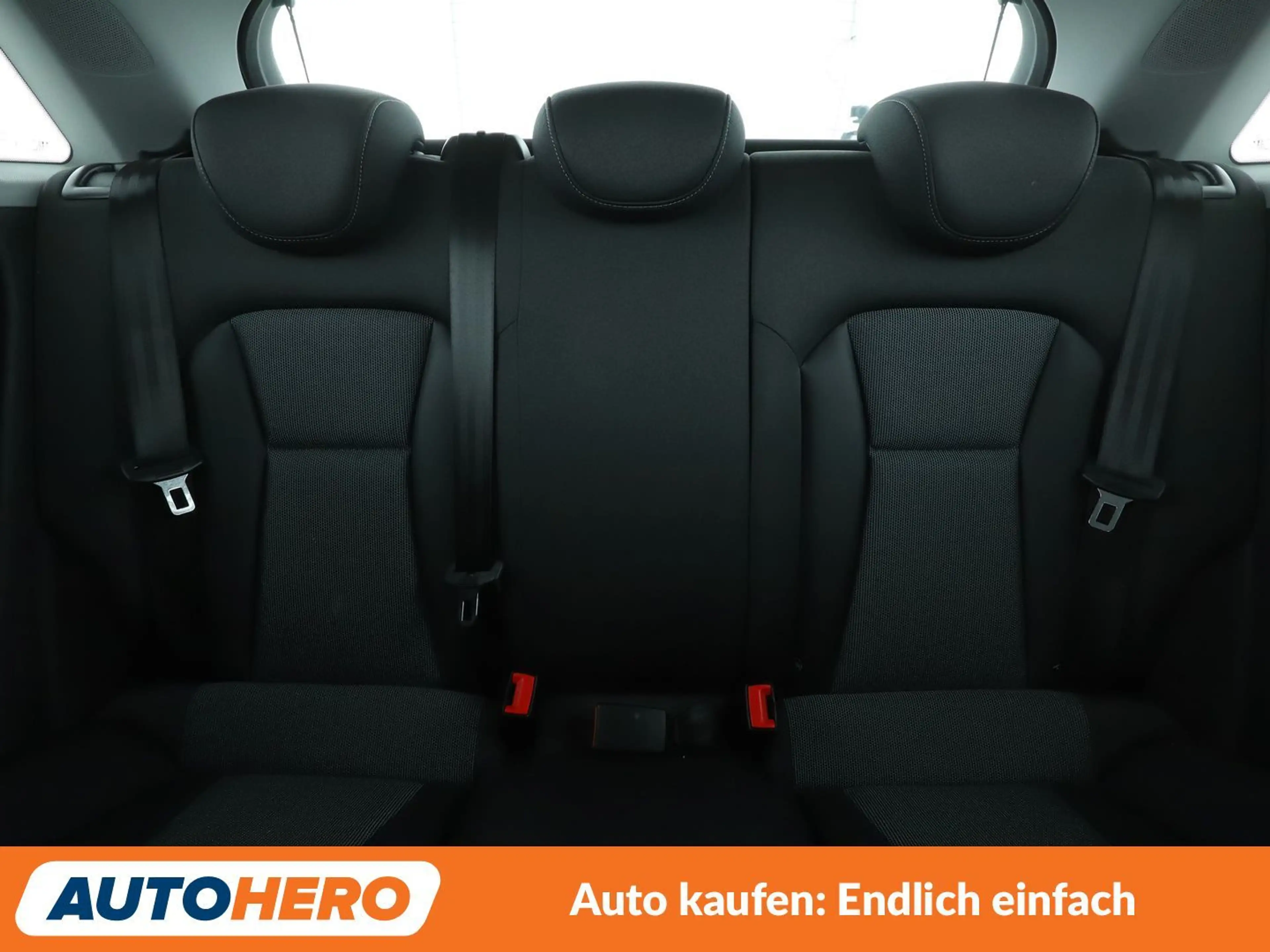 Audi A1 1.0 TFSI Sport *NAVI*XENON*PDC*SHZ* — photo 15