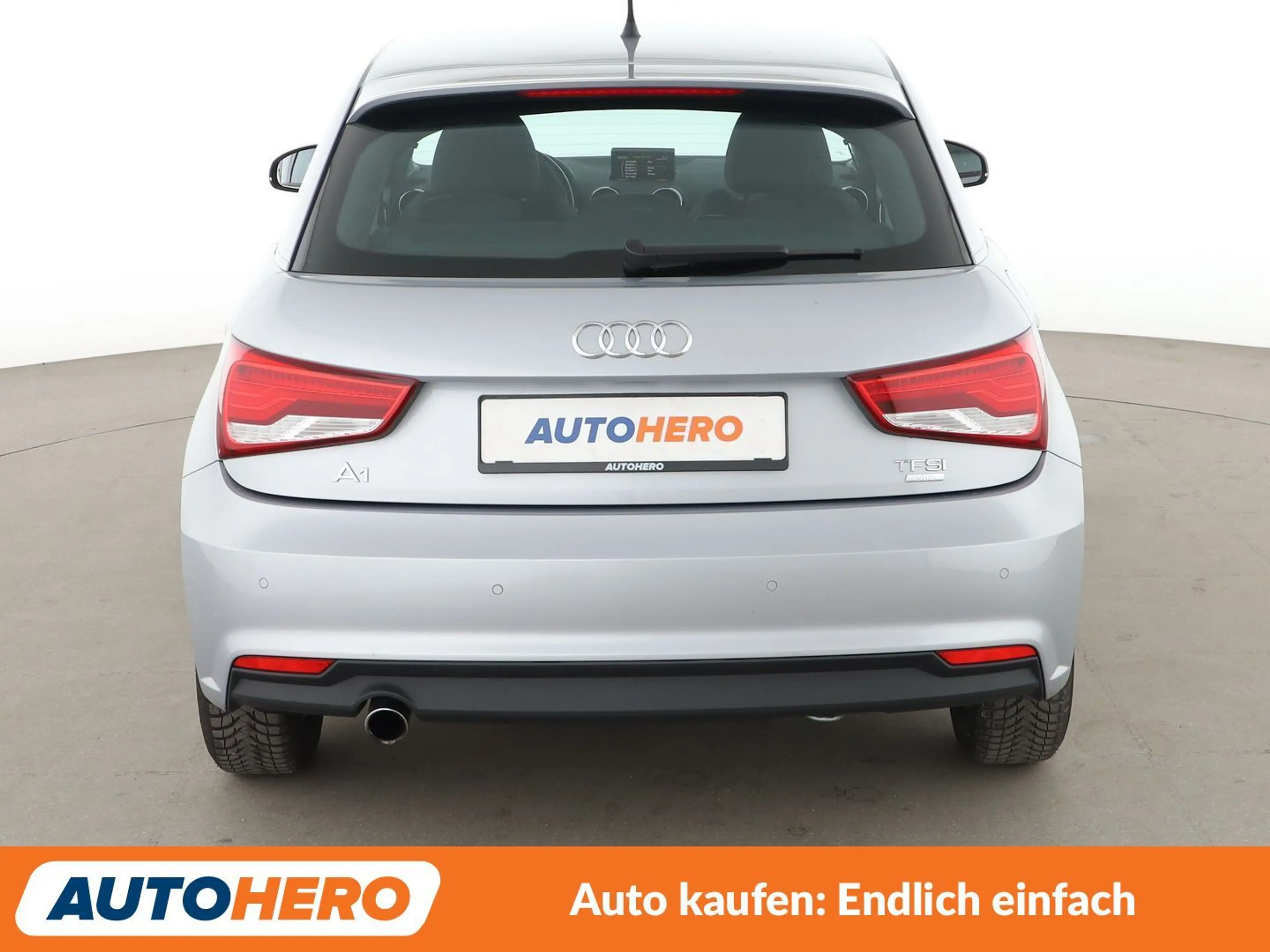 Audi A1 1.0 TFSI Sport *NAVI*XENON*PDC*SHZ* — photo 5