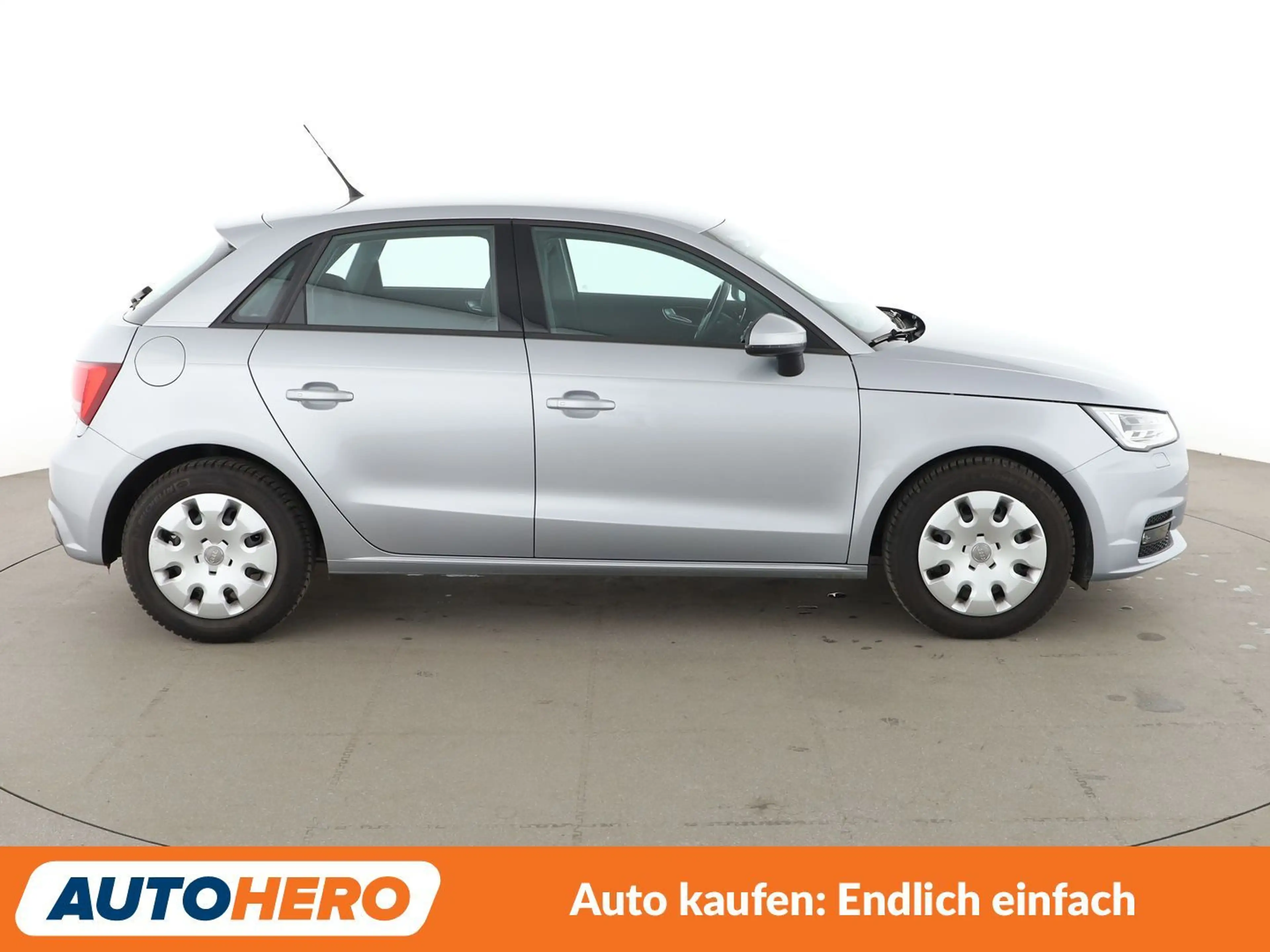 Audi A1 1.0 TFSI Sport *NAVI*XENON*PDC*SHZ* — photo 7