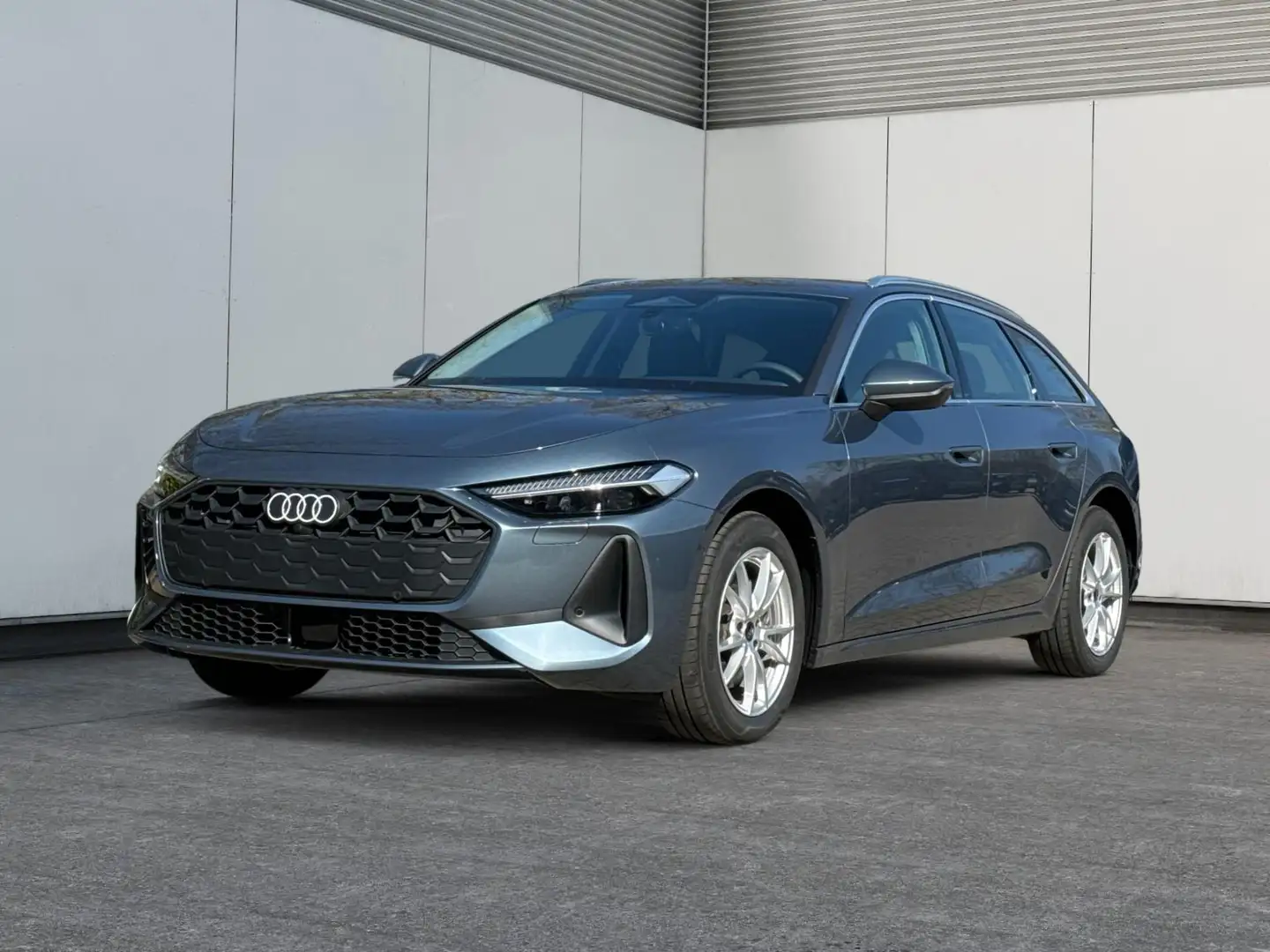Audi A5 Avant Basis KAMERA+EL.HECKKL.+NAVI+SHZ+17 LM TF... Blau - 1