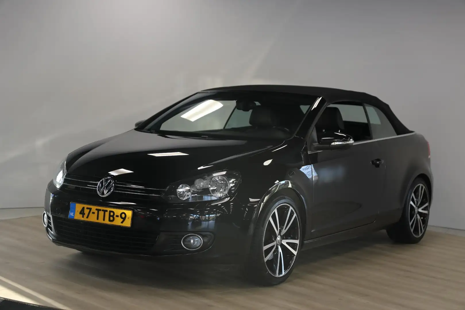 Volkswagen Golf Cabriolet 1.4 TSI Noir - 1