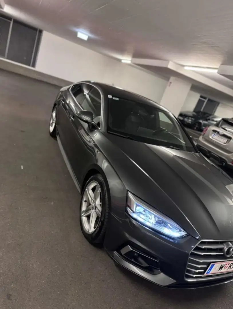 Audi A5 40 TDI sport Grau - 2