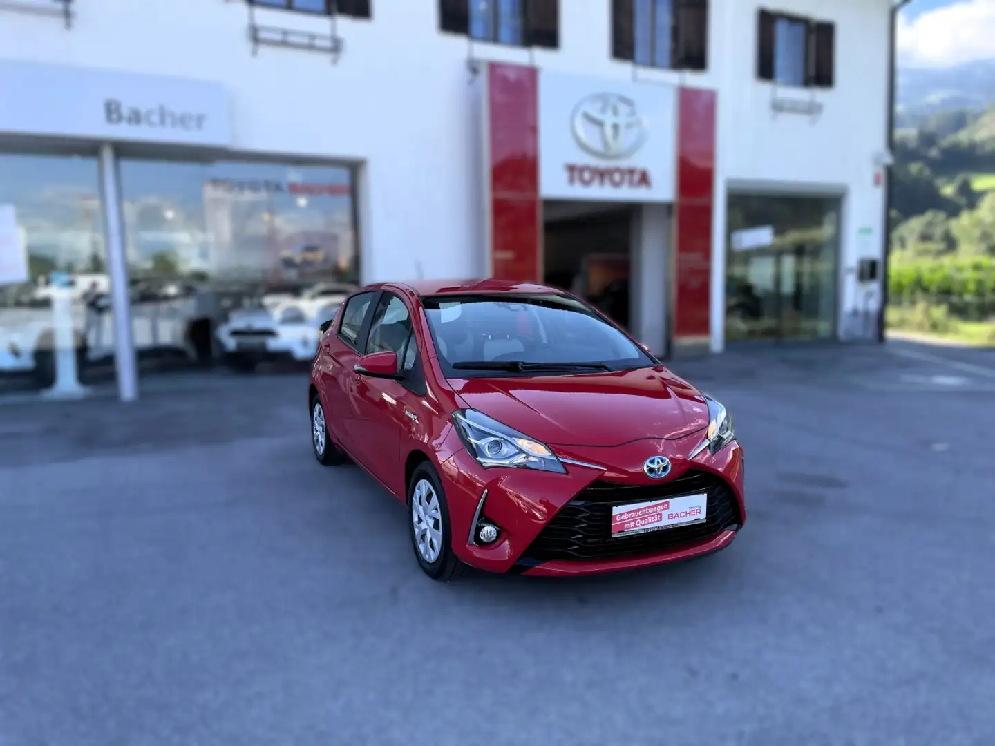 Toyota Yaris 1,5 VVT-i Hybrid Active Rot - 2