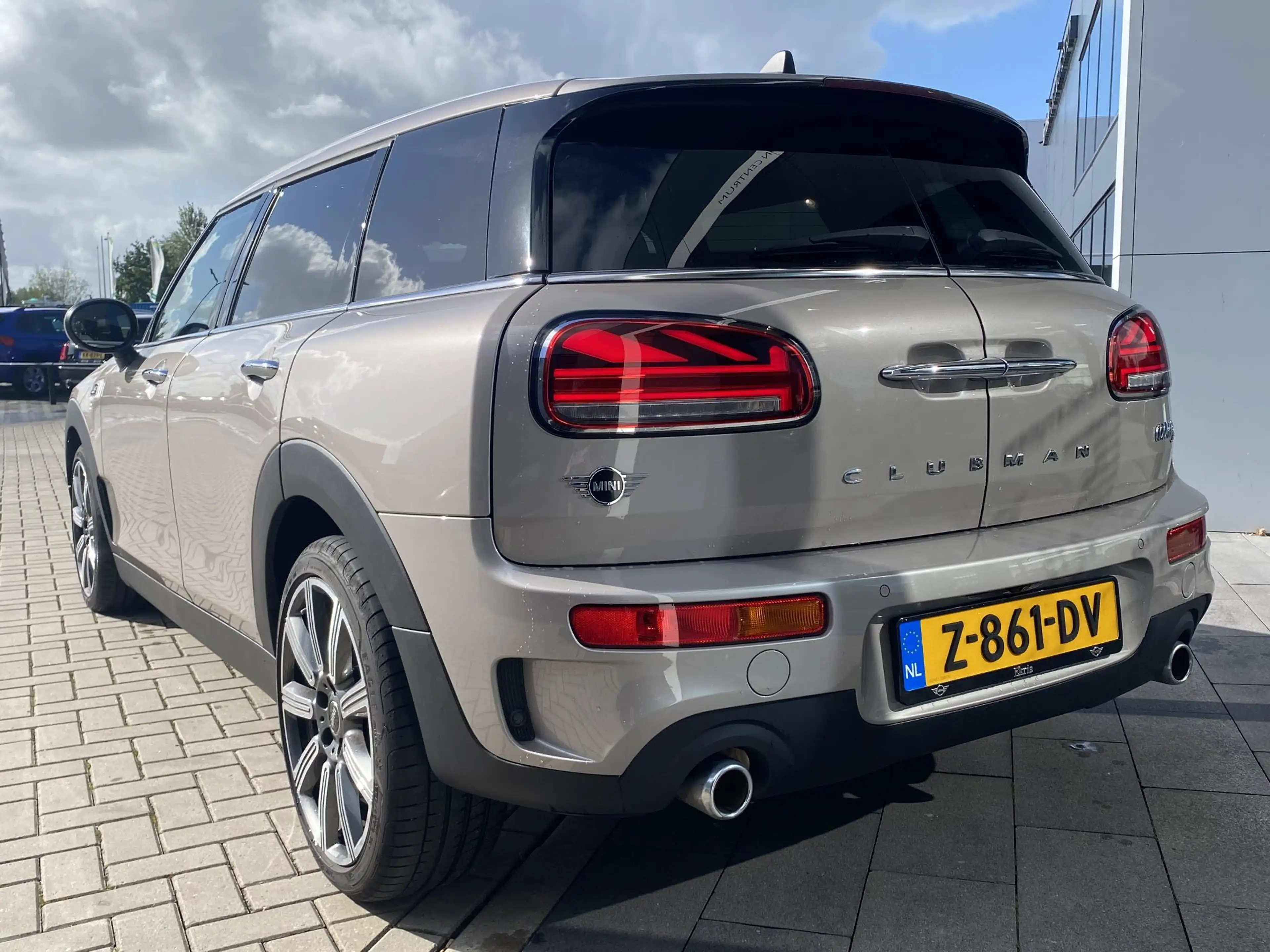 MINI Cooper S Clubman 2.0 MINI Yours — photo 3