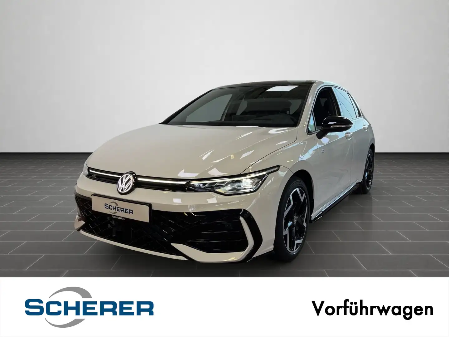 Volkswagen Golf VIII R-Line 1,5 l eTSI OPF 110 kW (150 PS) Weiß - 1