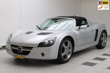 2.2-16V - Cabrio Softtop en lage KM-stand