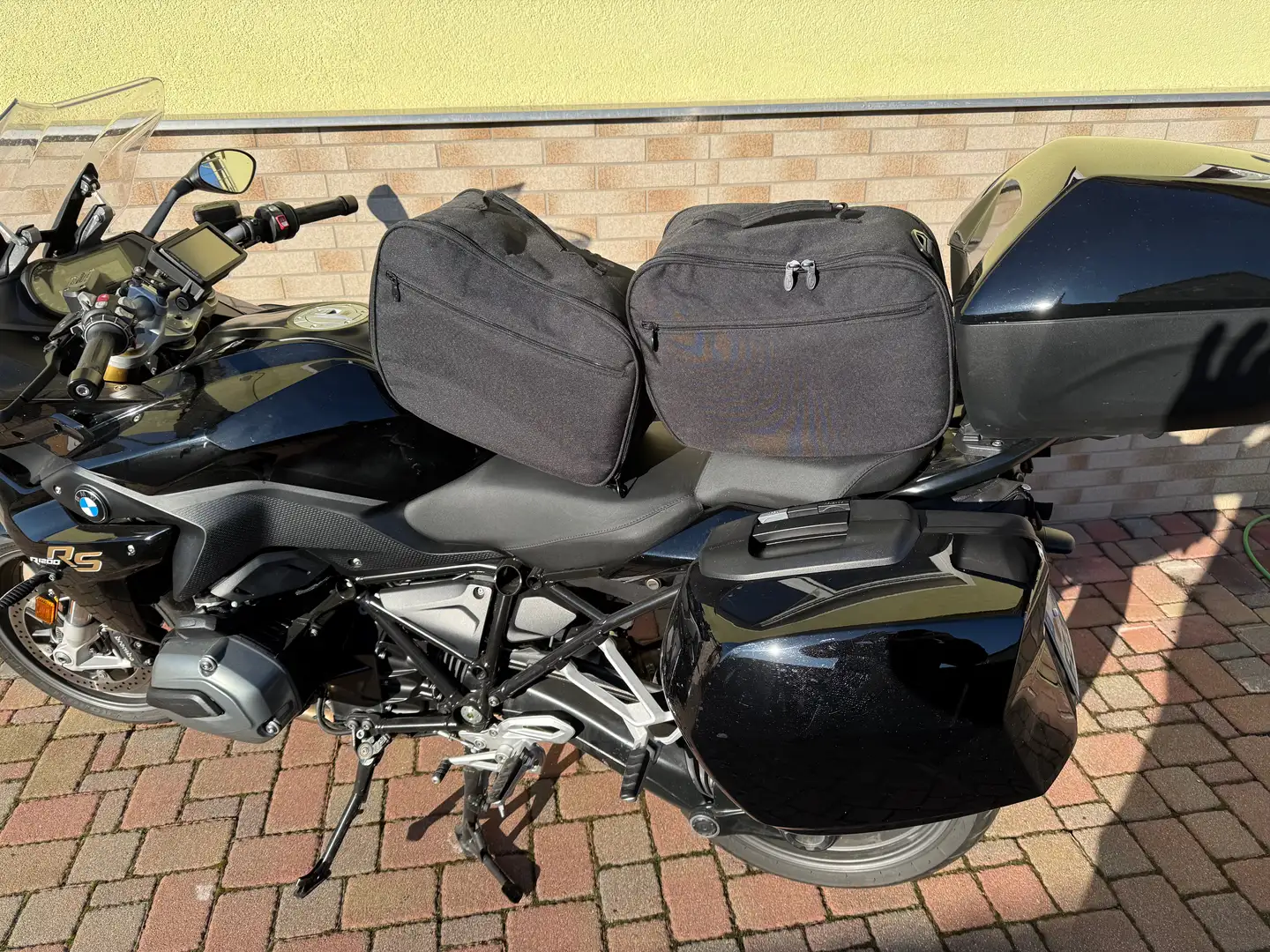 BMW R 1200 RS Voll ausgestattet Schwarz - 2