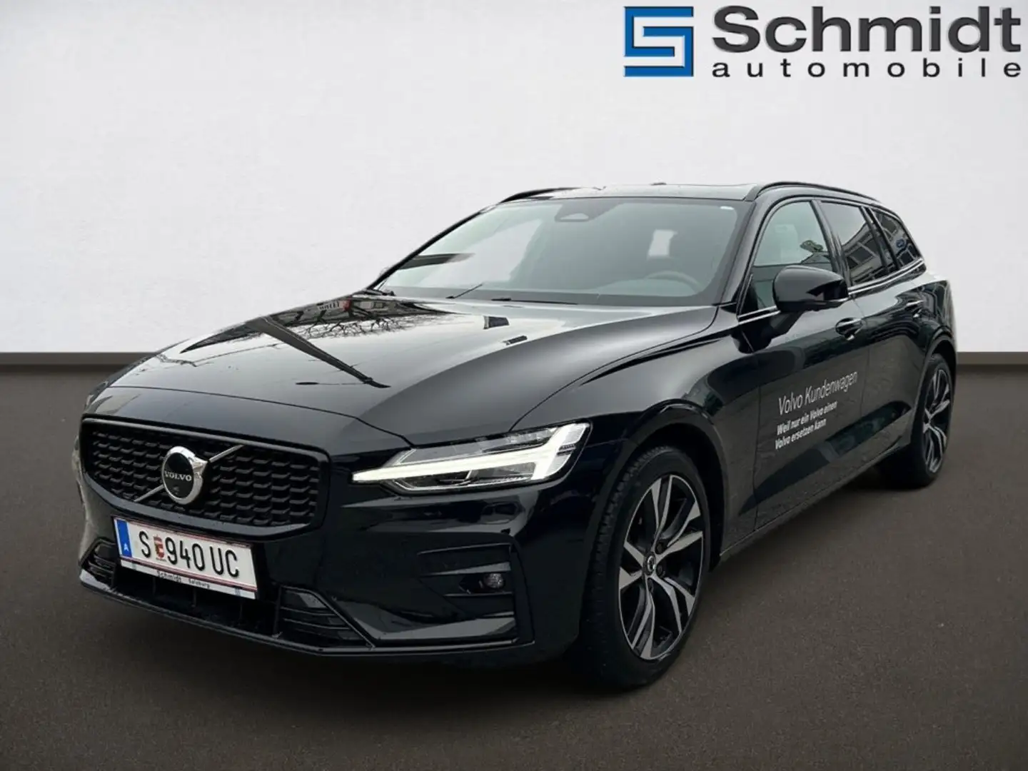 Volvo V60 Plus, B4 Mild Hybrid, Benzin, Dark Schwarz - 1