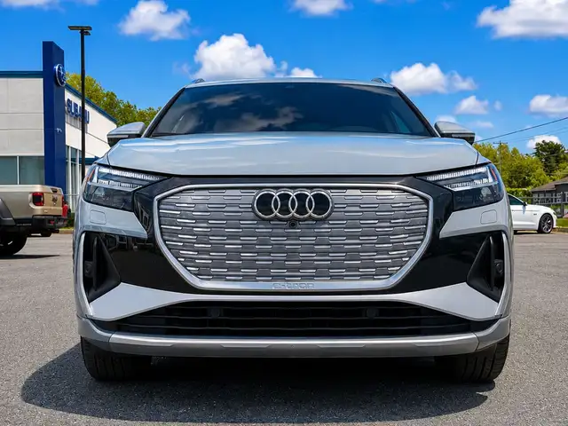 Audi Q4 e-tron 2023 — photo 8